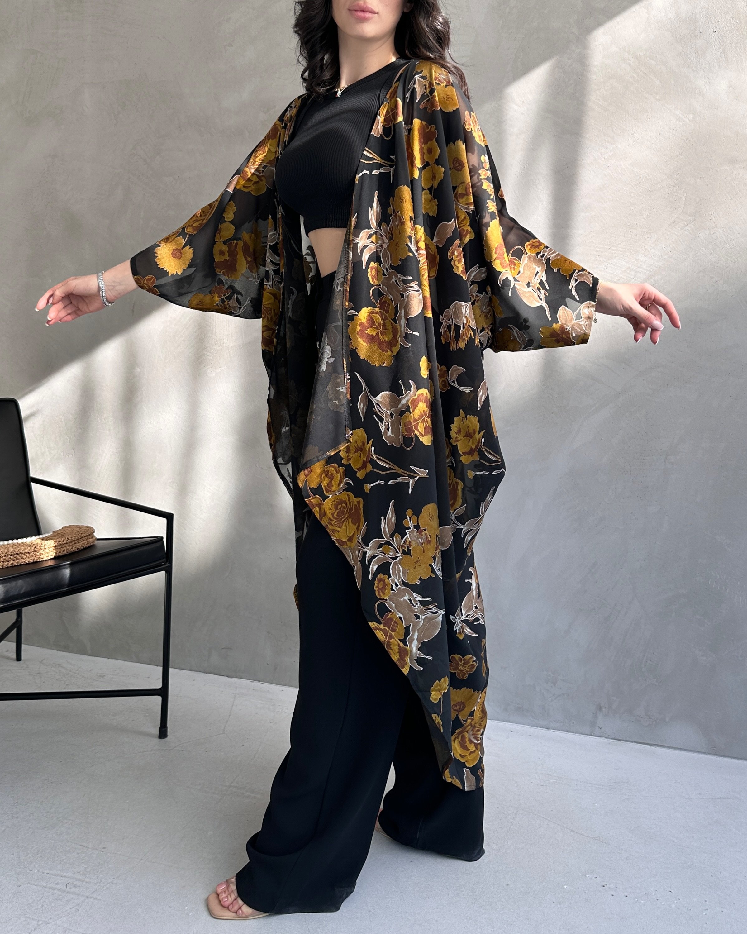 Çiçek Desenli Şifon Uzun Kimono