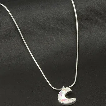 Hilal Figürlü Çelik Kolye