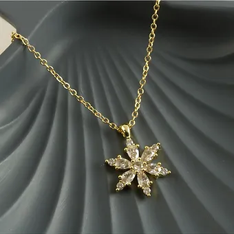 Lotus Zirkon Taşlı Kolye