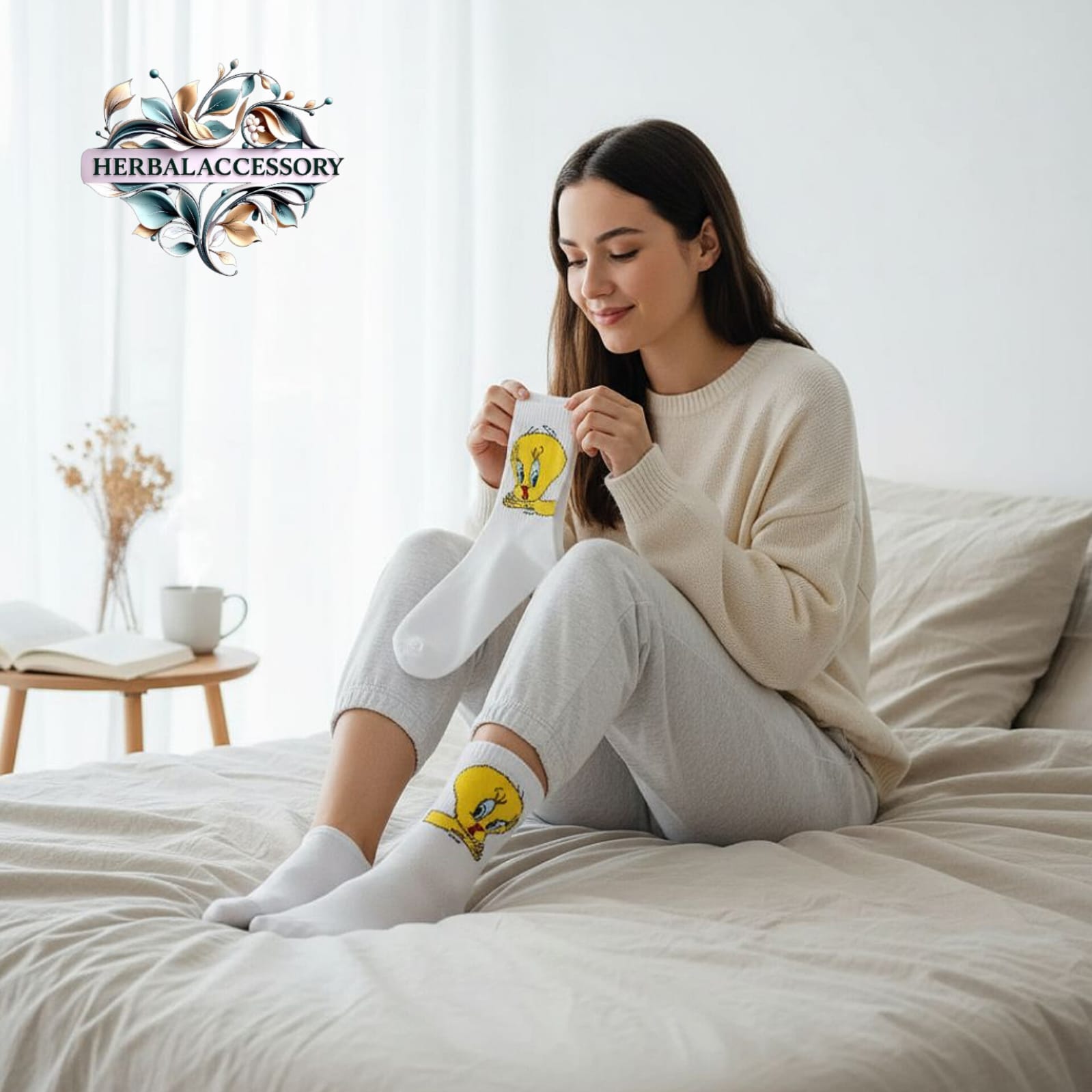 4 Adet Kolej Çorap 8*28