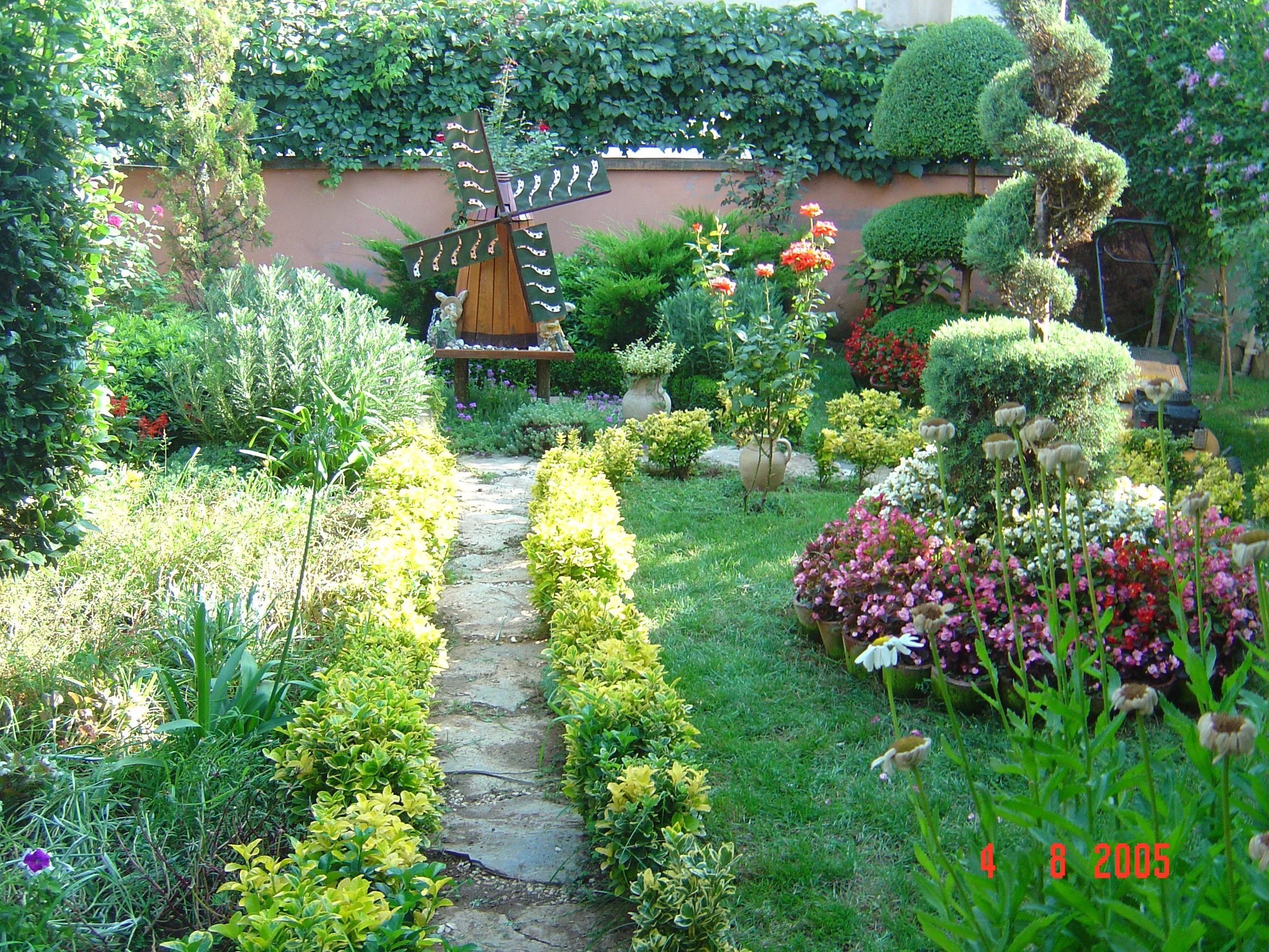 PEYZAJ PROJE VE UYGULAMA HİZMETLERİ