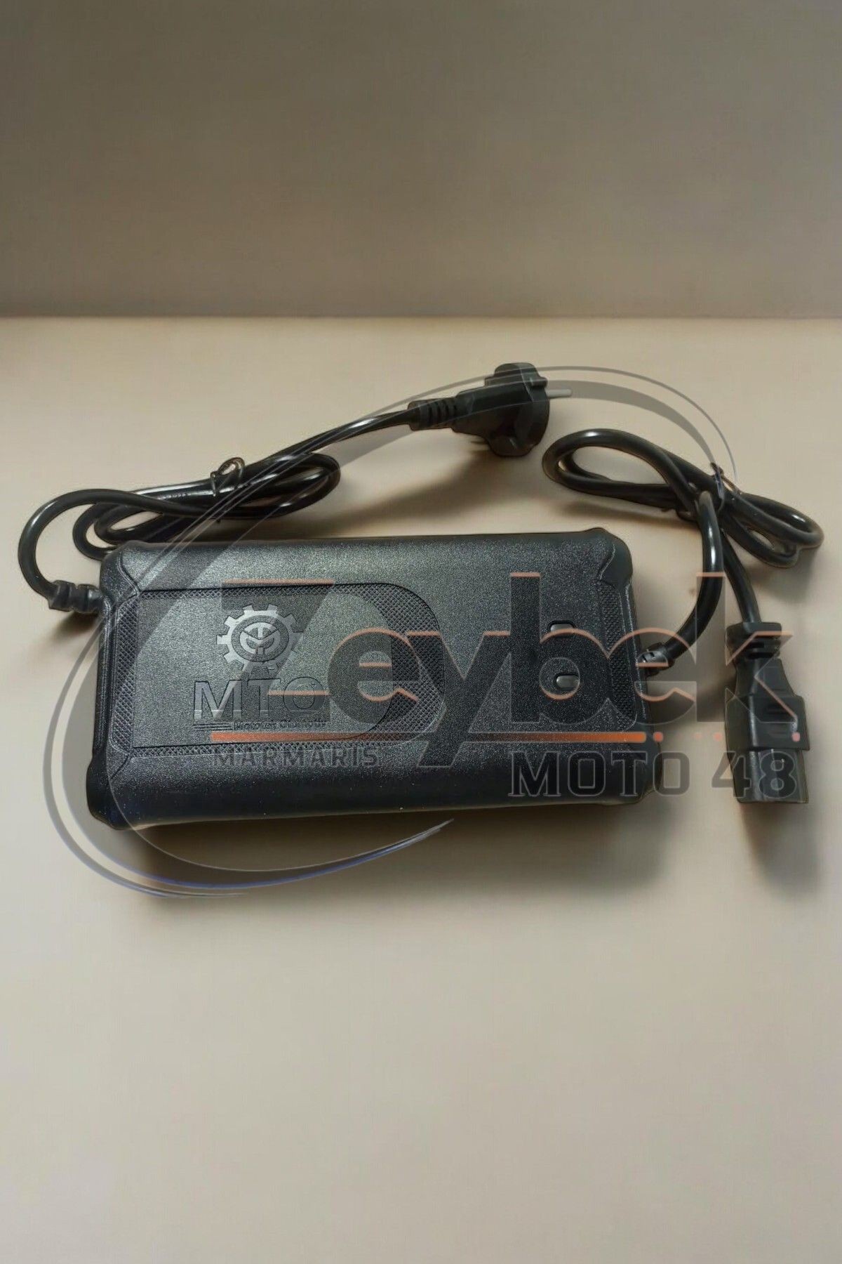 E-BİKE 72V/24AH ŞARJ CİHAZI DEVRE KESİCİLİ