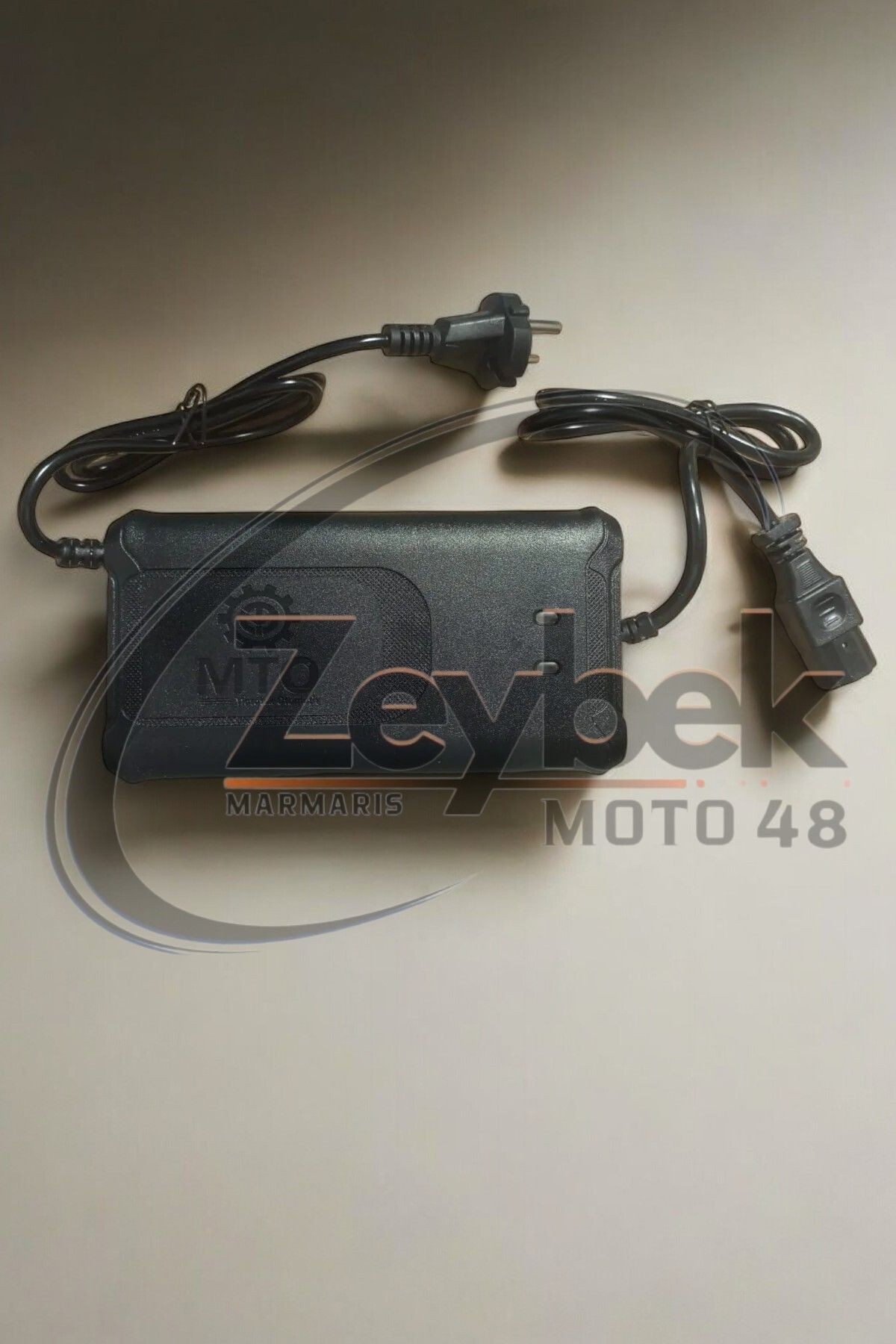 E-BİKE 72V/24AH ŞARJ CİHAZI DEVRE KESİCİLİ