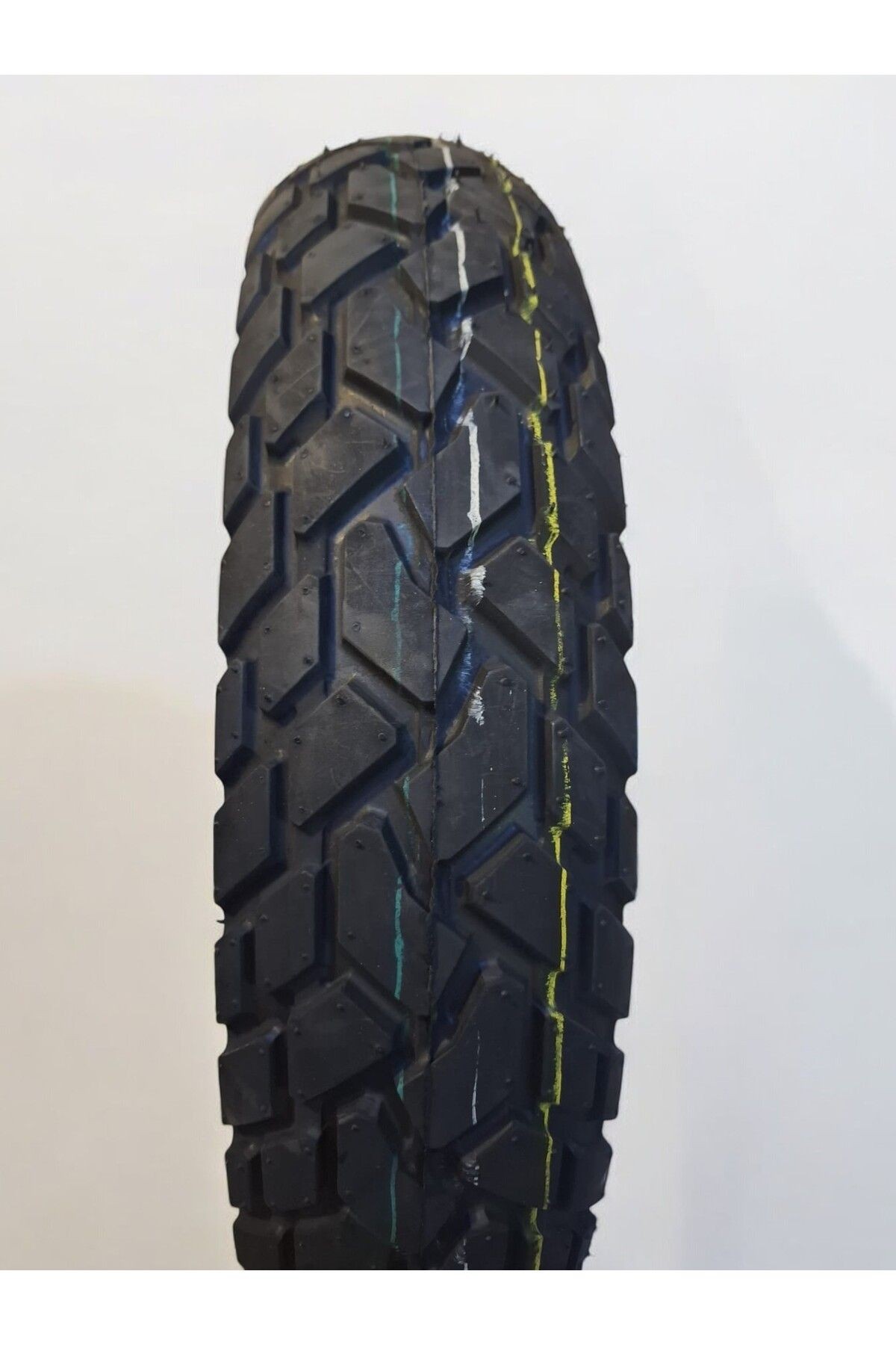 110 90 16 Motosiklet Lastiği