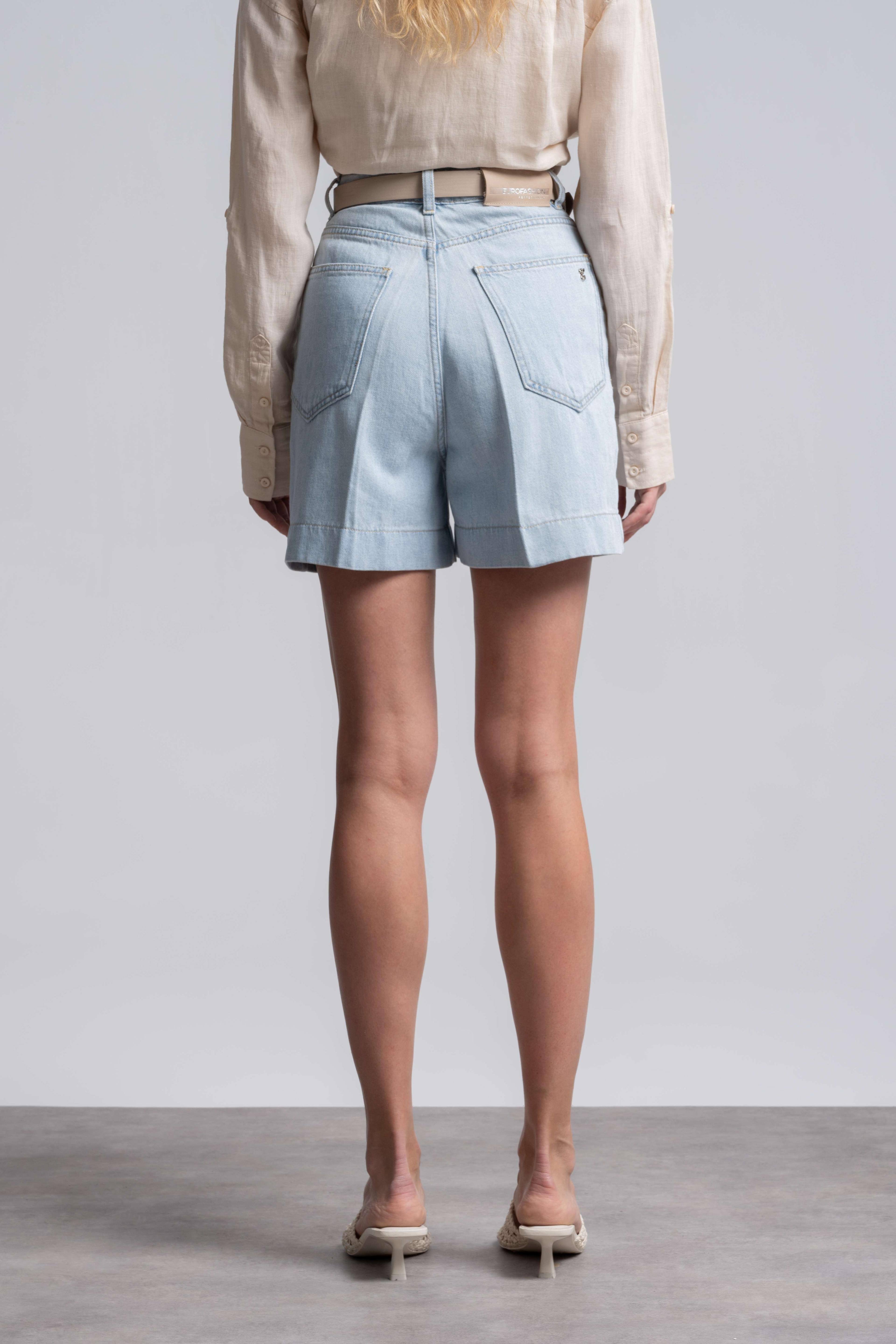 Mavi Mini Jean Şort