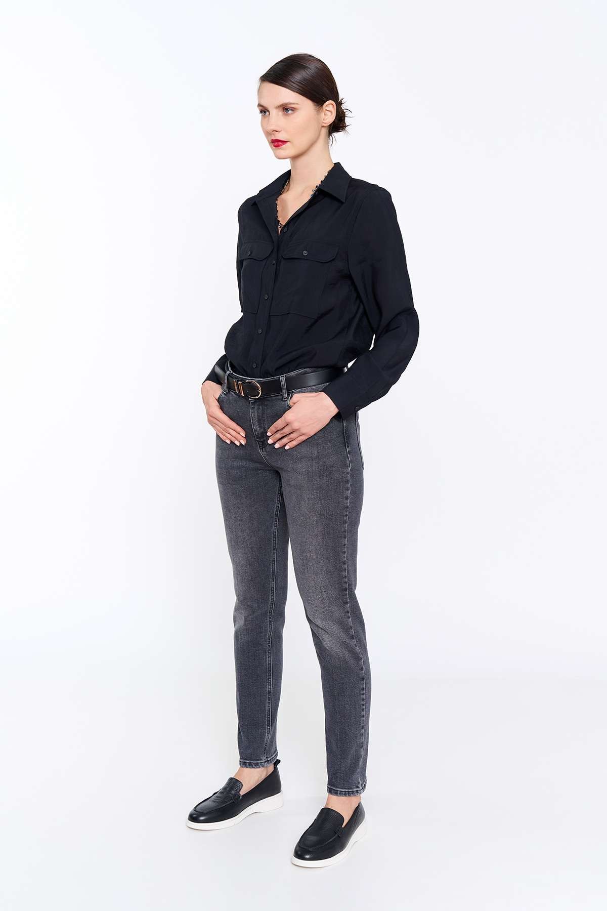 Gri Relax Fit Jean
