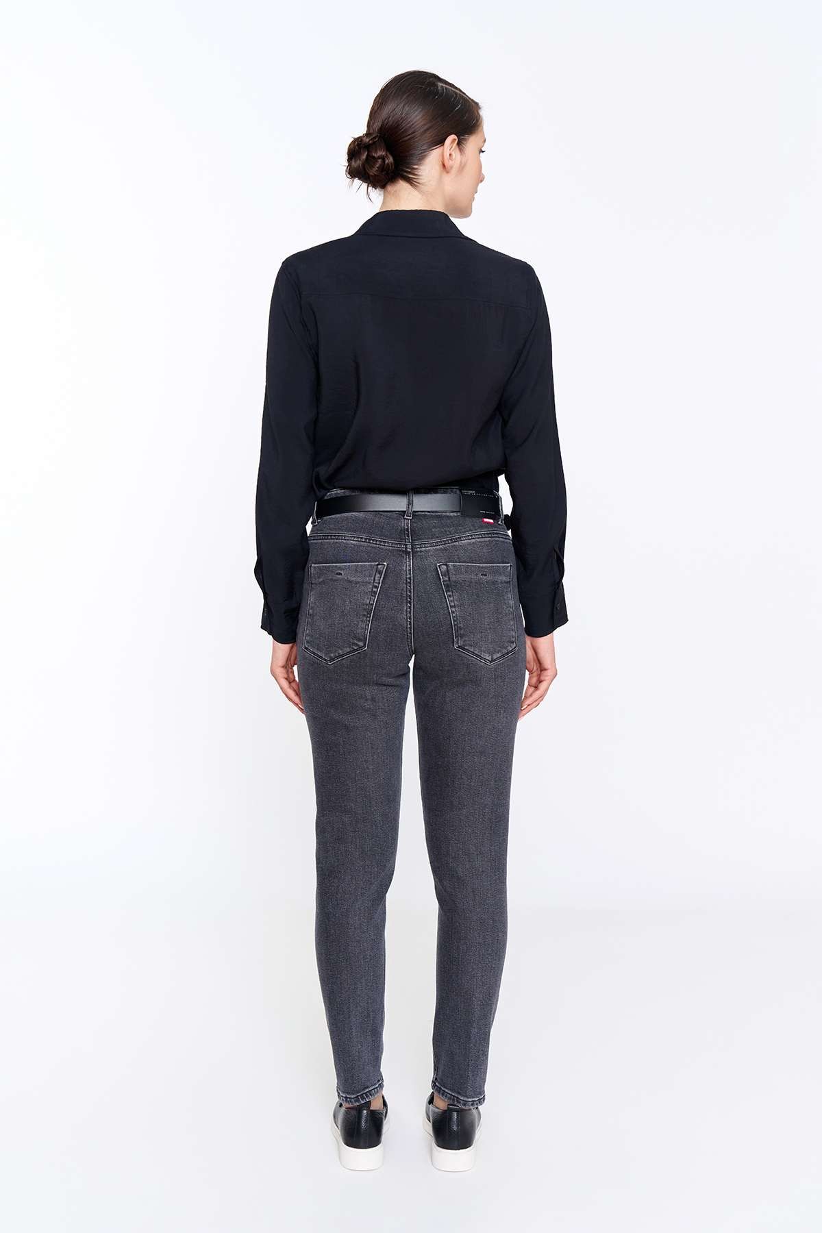 Gri Relax Fit Jean