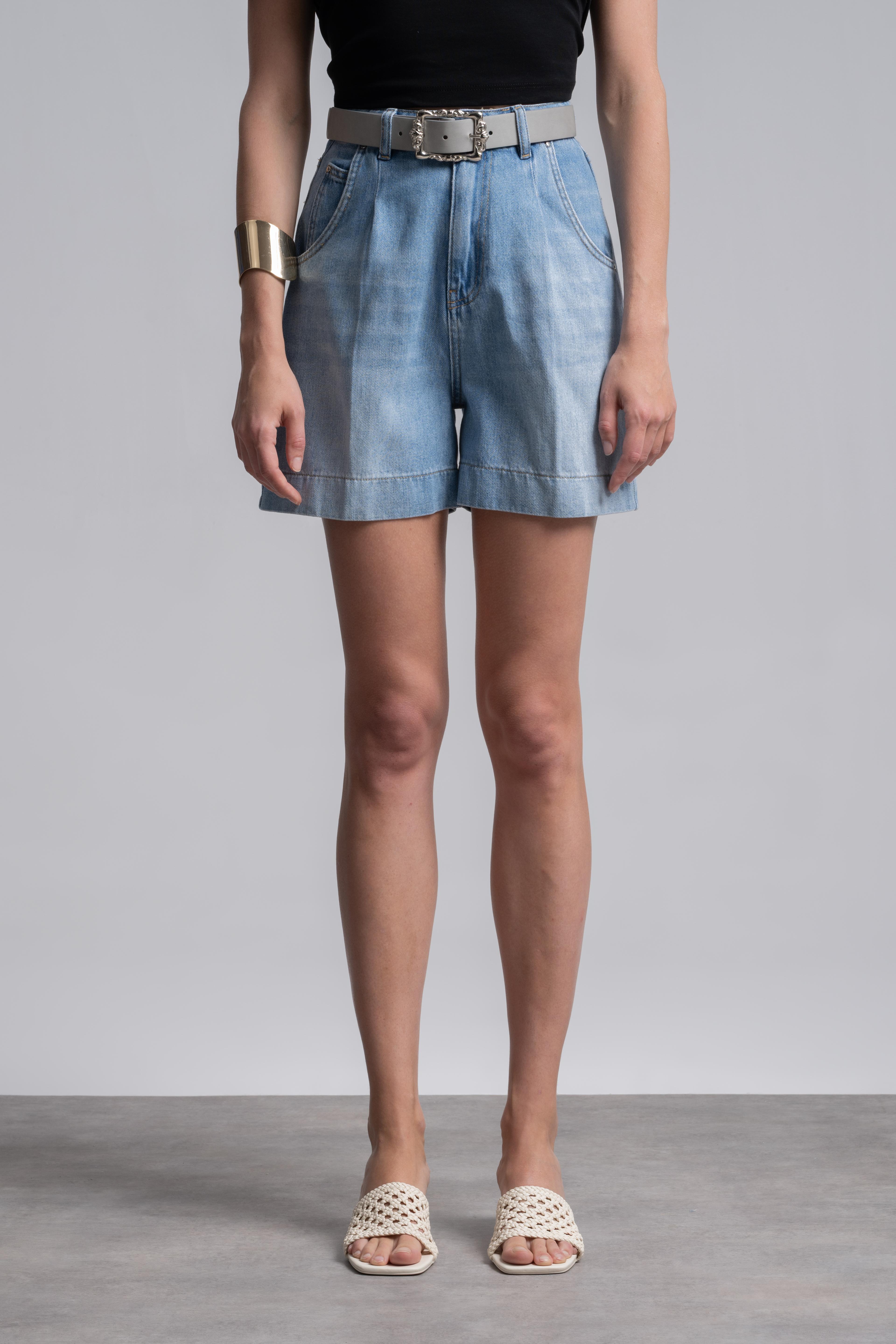 Açık Mavi Mini Jean Şort