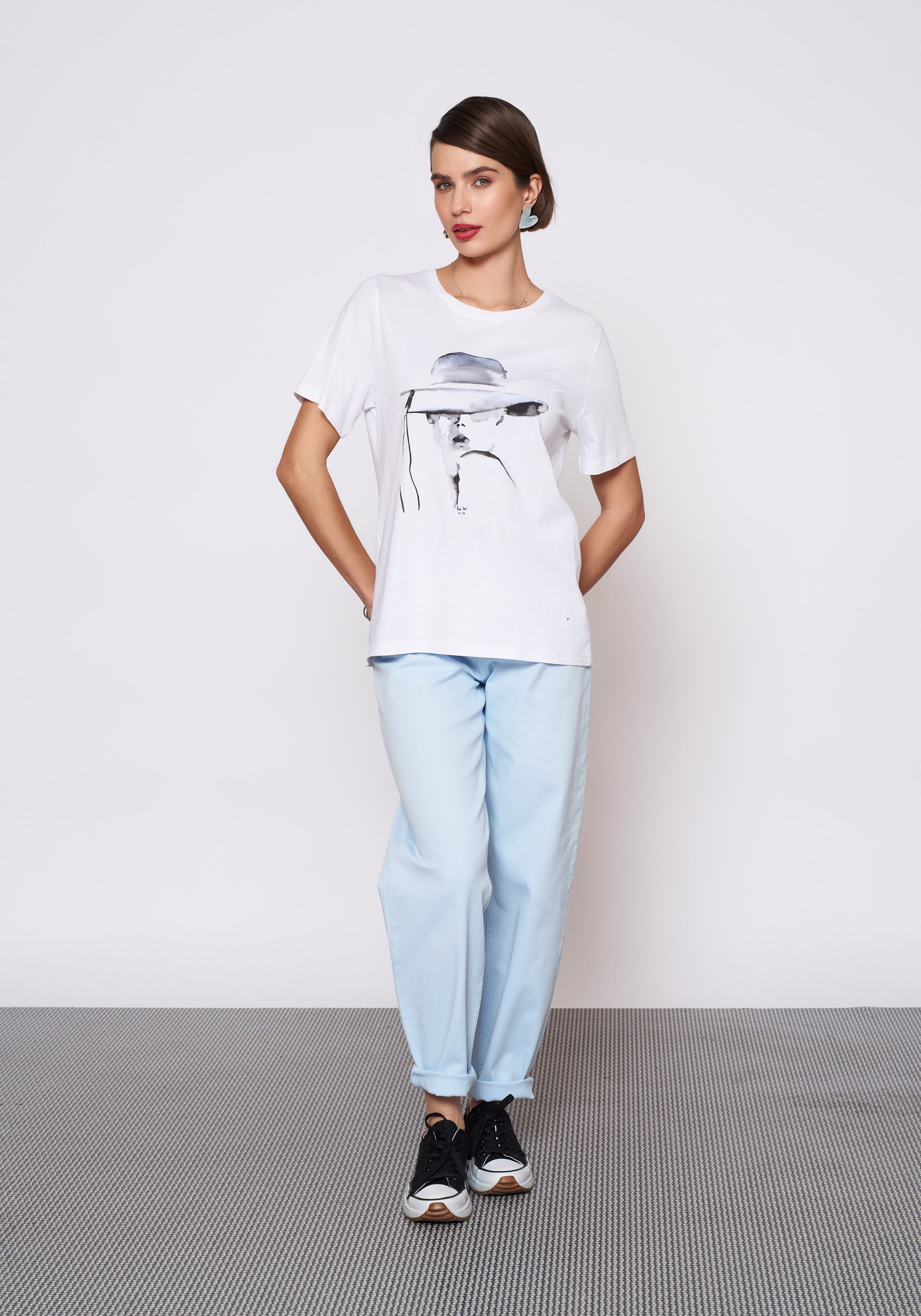 Baskılı Beyaz T-Shirt
