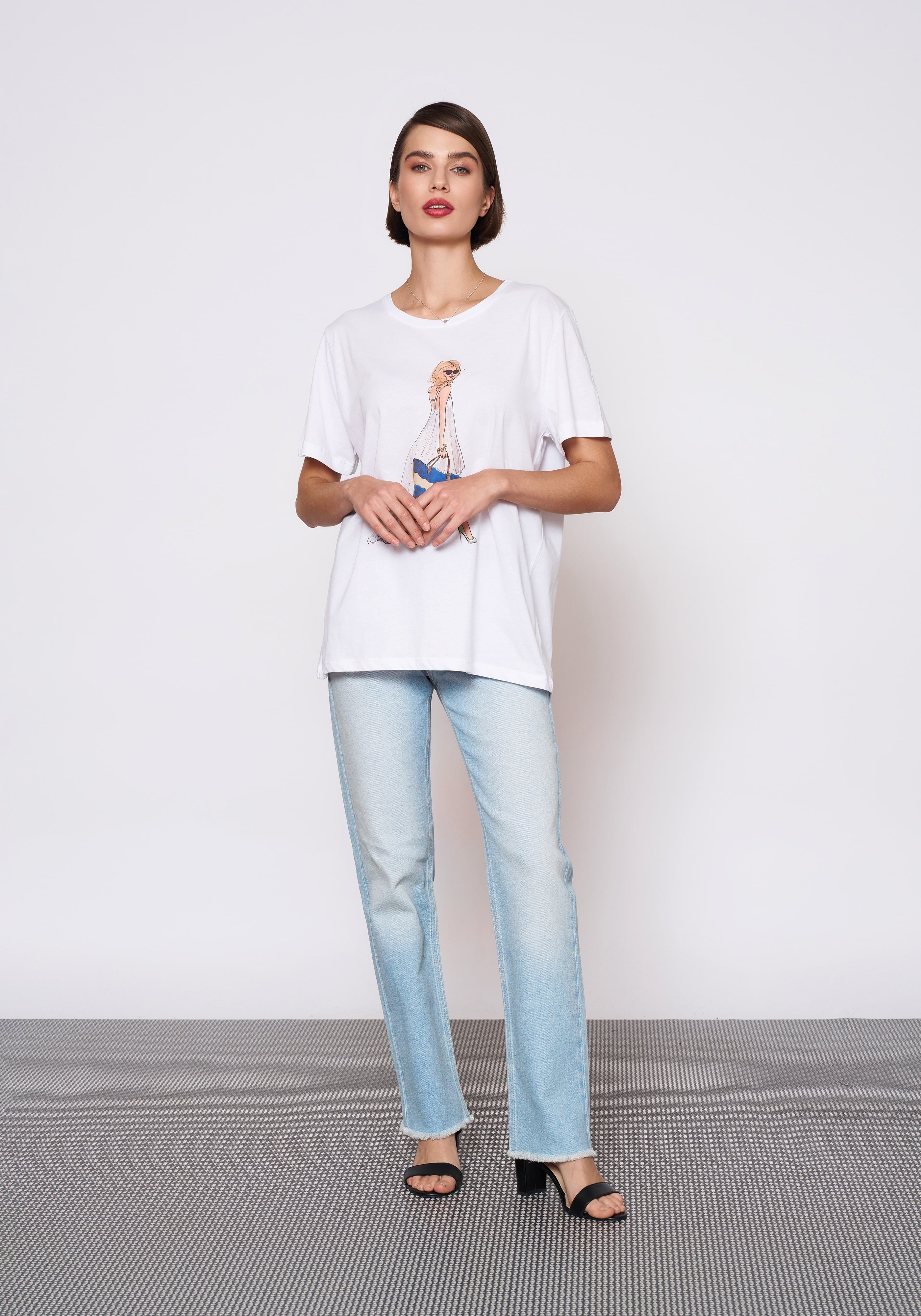Baskılı Beyaz T-Shirt