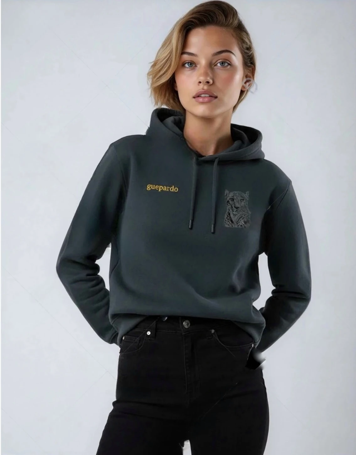 PREMIUM LOGO UNISEX SWEATSHIRT