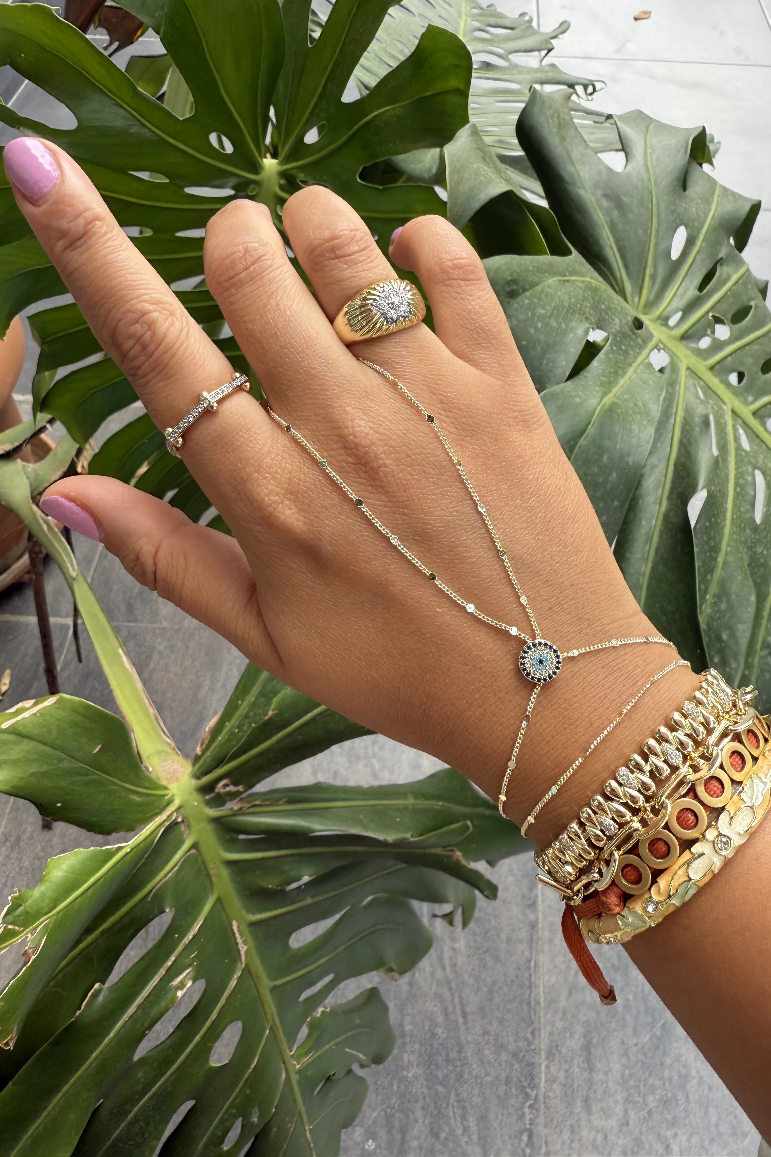 14K Altın Kaplama Minimal Zincirde Nazar Detaylı Şahmeran