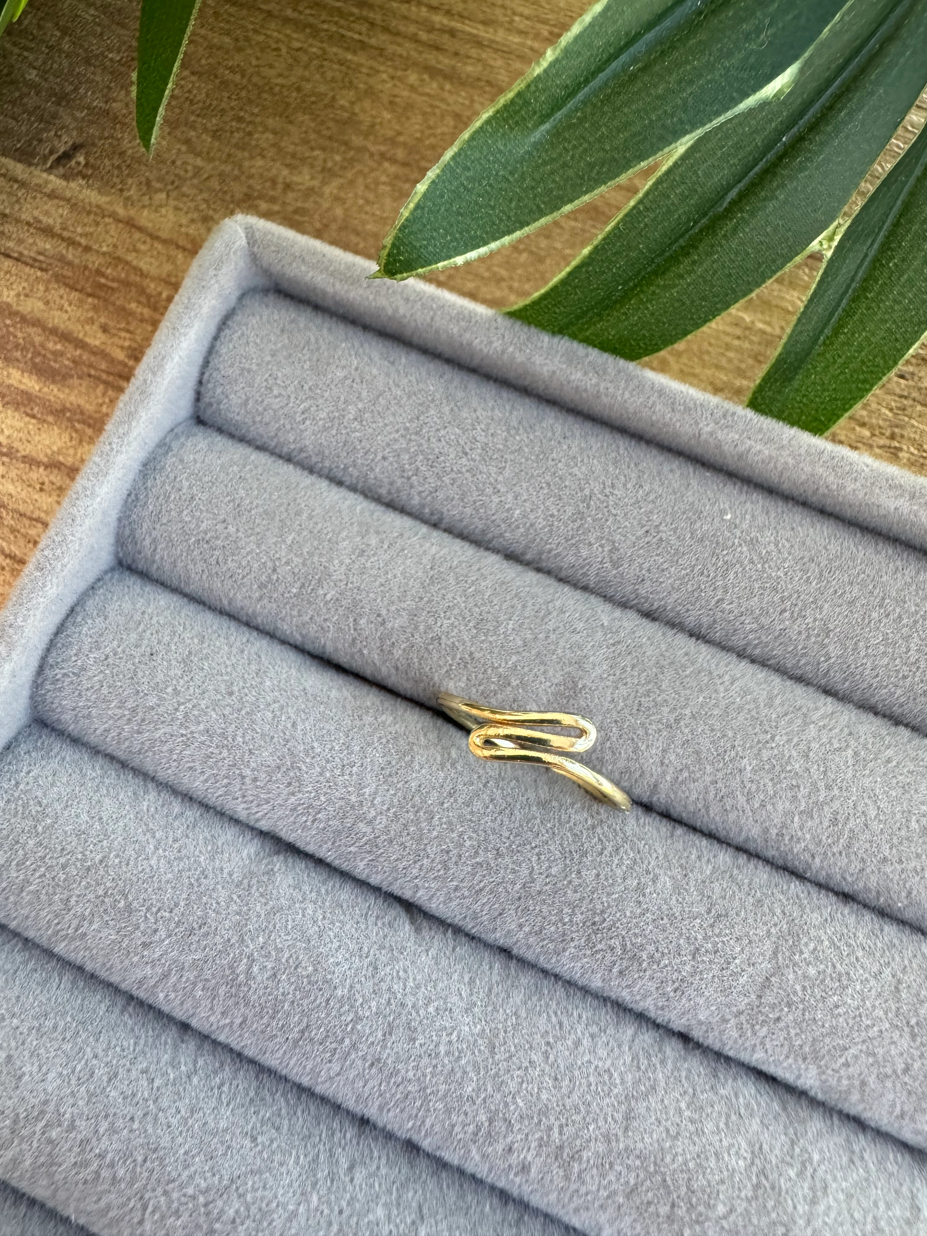 14K Altın Kaplama Minimal Dalga Yüzük Gold