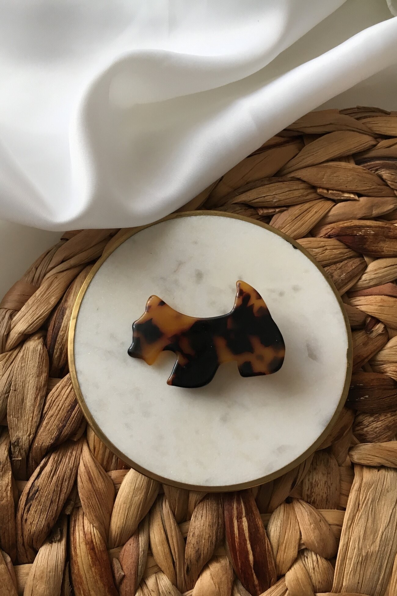Leopar Desenli Köpek Figürlü Toka