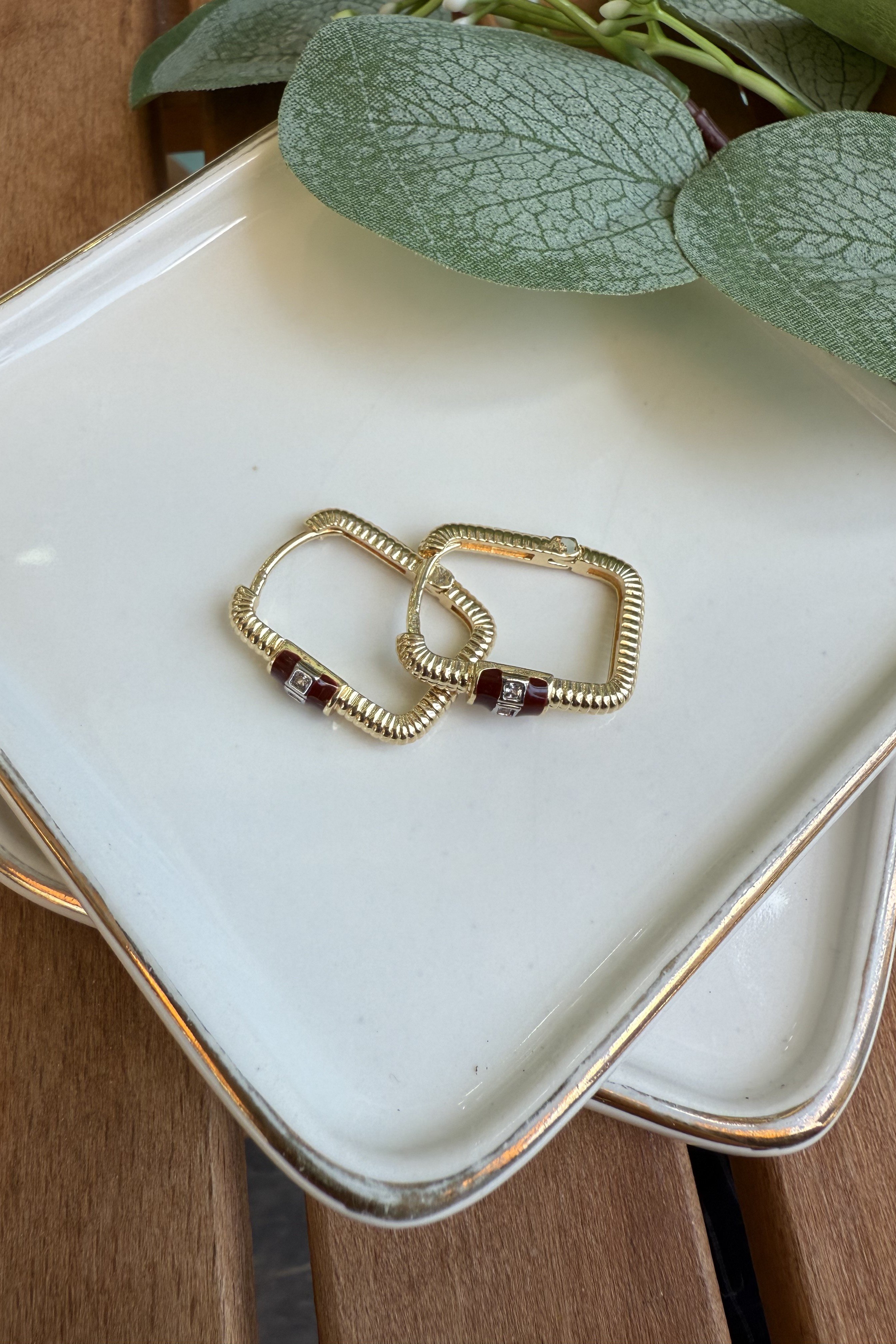 14K Altın Kaplama Kenarı Bordo Mineli Halka Küpe