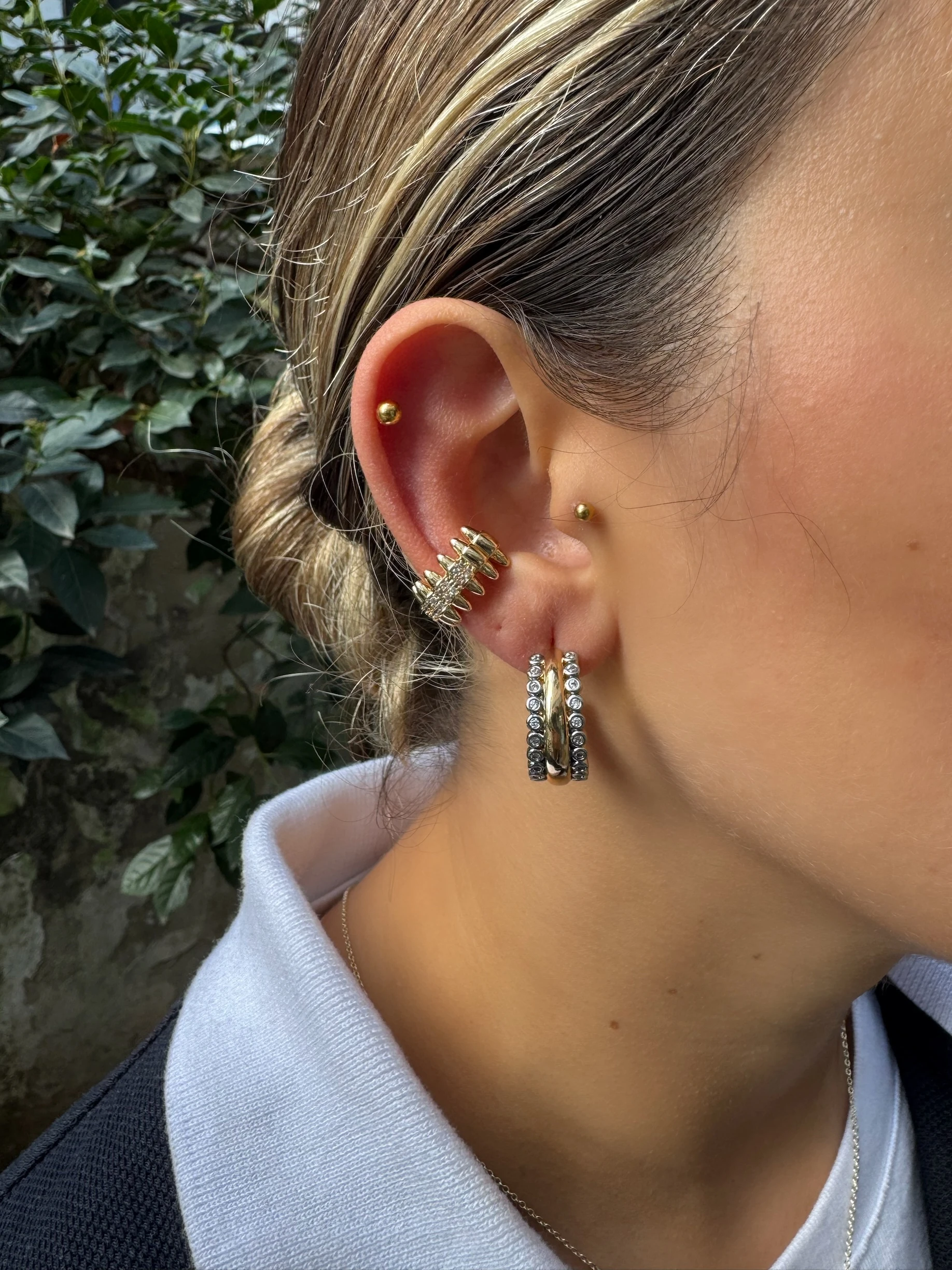 14K Altın Kaplama Kenarları Taşlı Vintage Halka Küpe