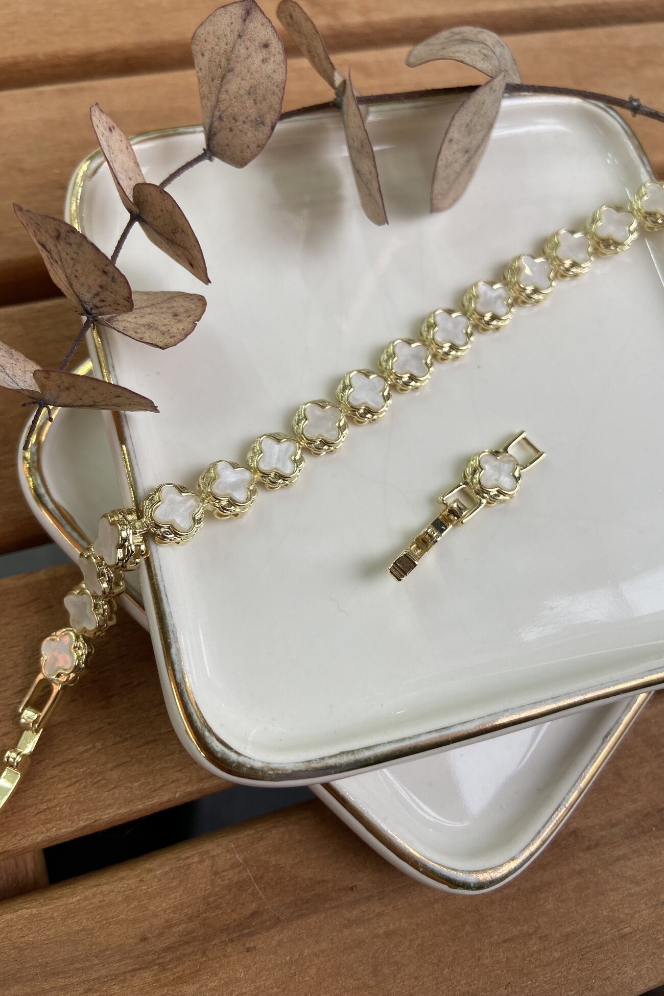 14K Altın Kaplama Sedefli Beyaz Yonca Bileklik 17+2cm