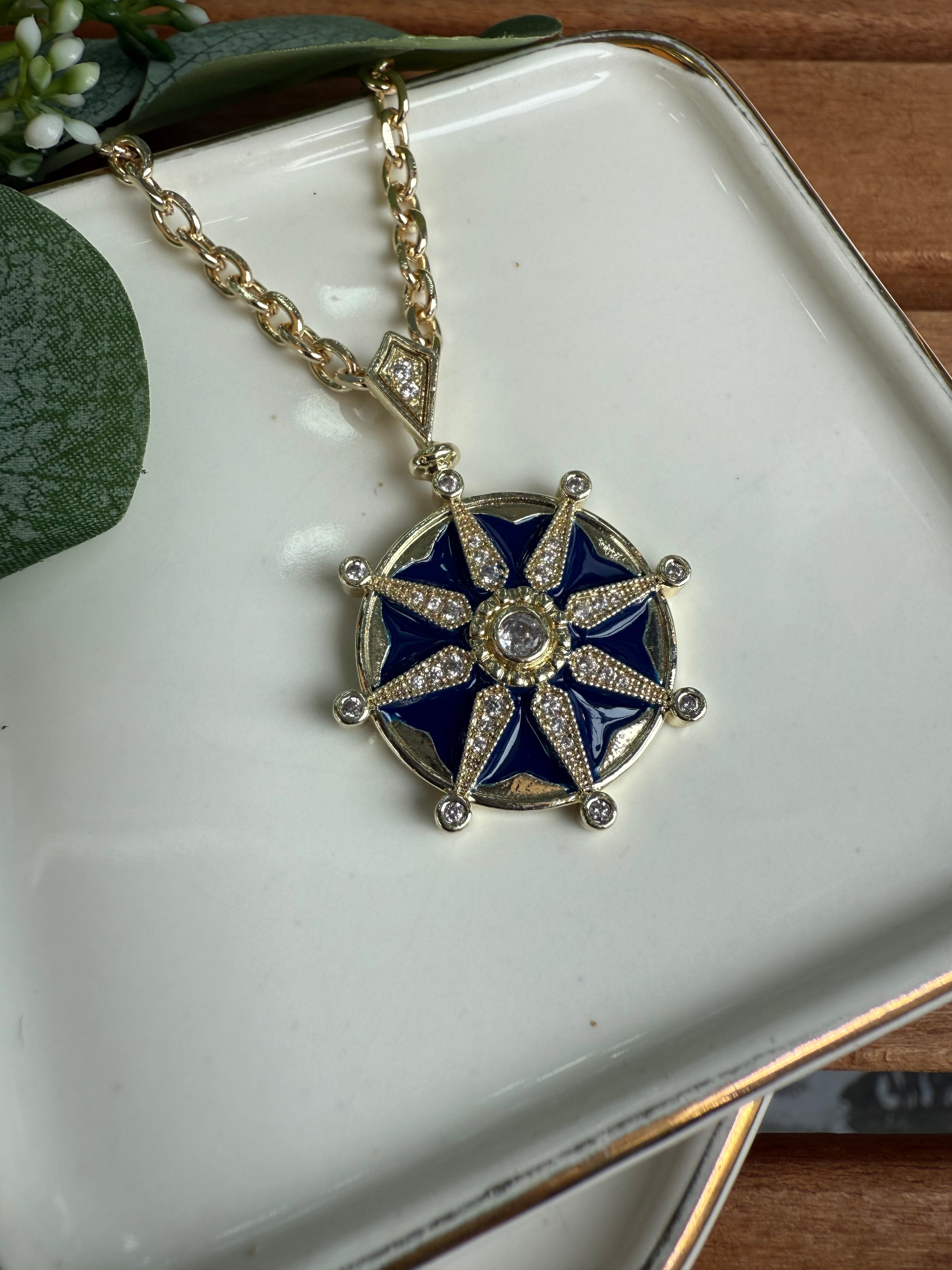 14K Altın Kaplama Lacivert Mineli Motifli Kolye 50cm