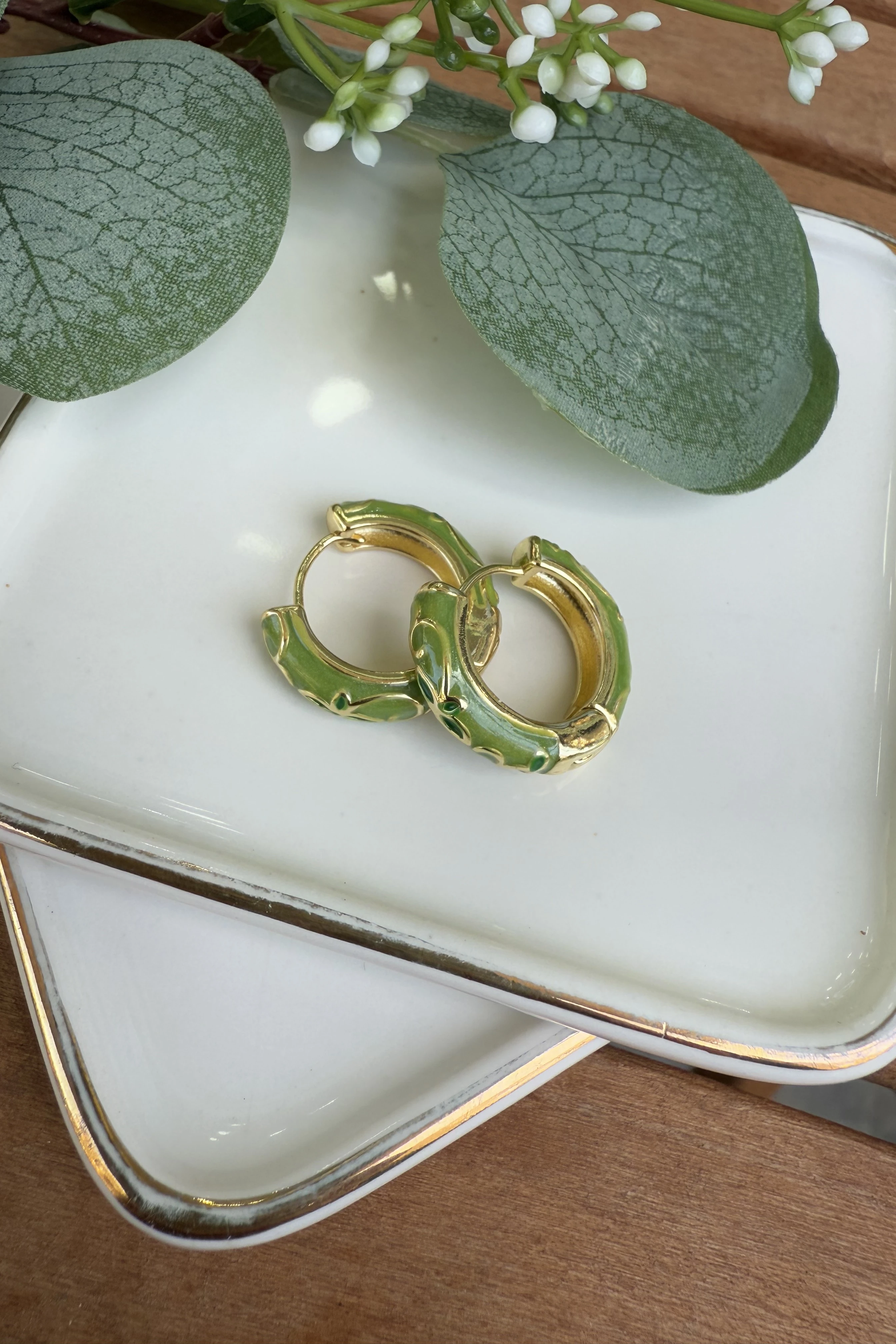 14K Altın Kaplama Yeşil Mineli Mina Küpe