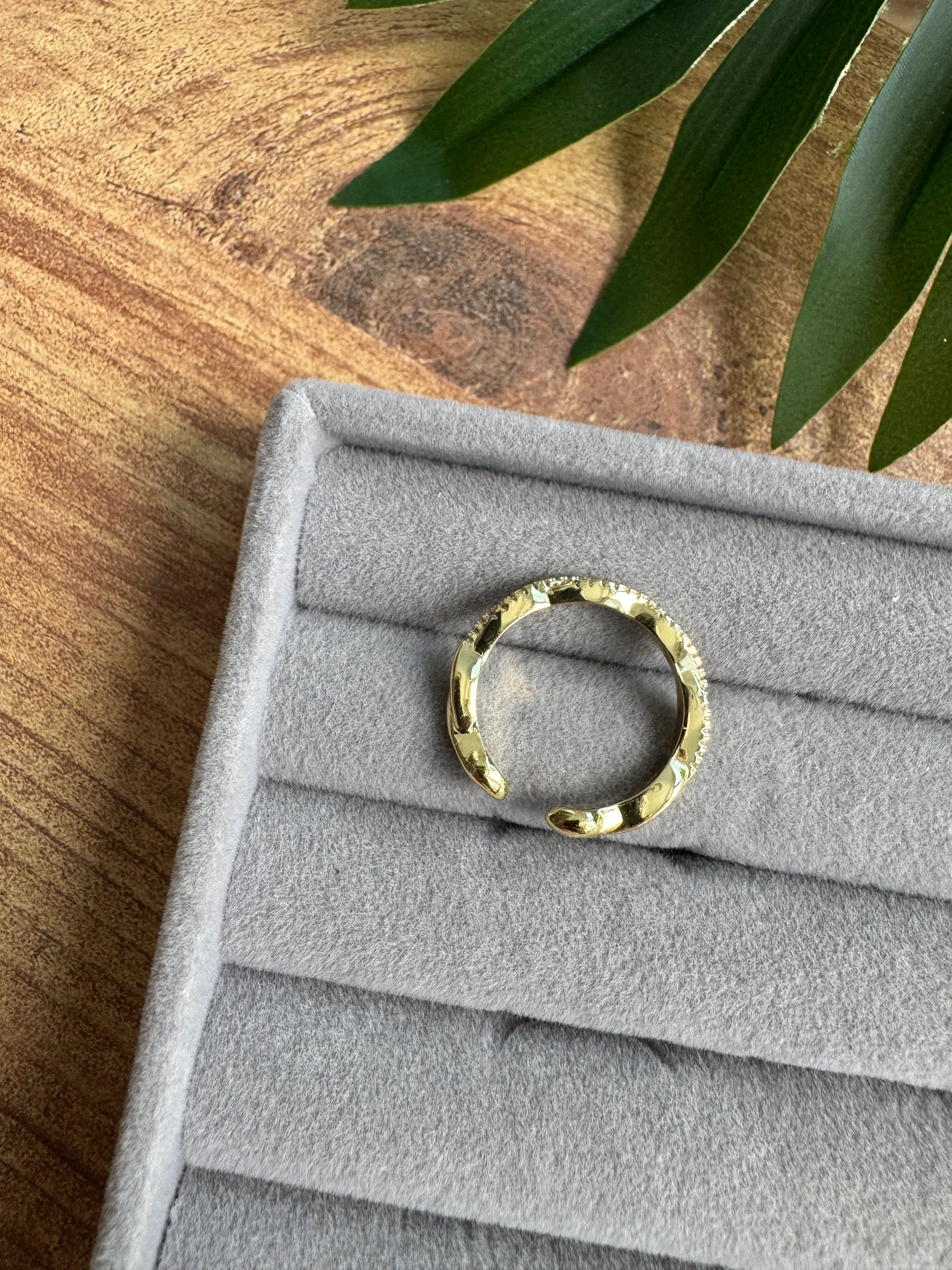 14K Altın Kaplama Taşlı Burgu Yüzük Gold