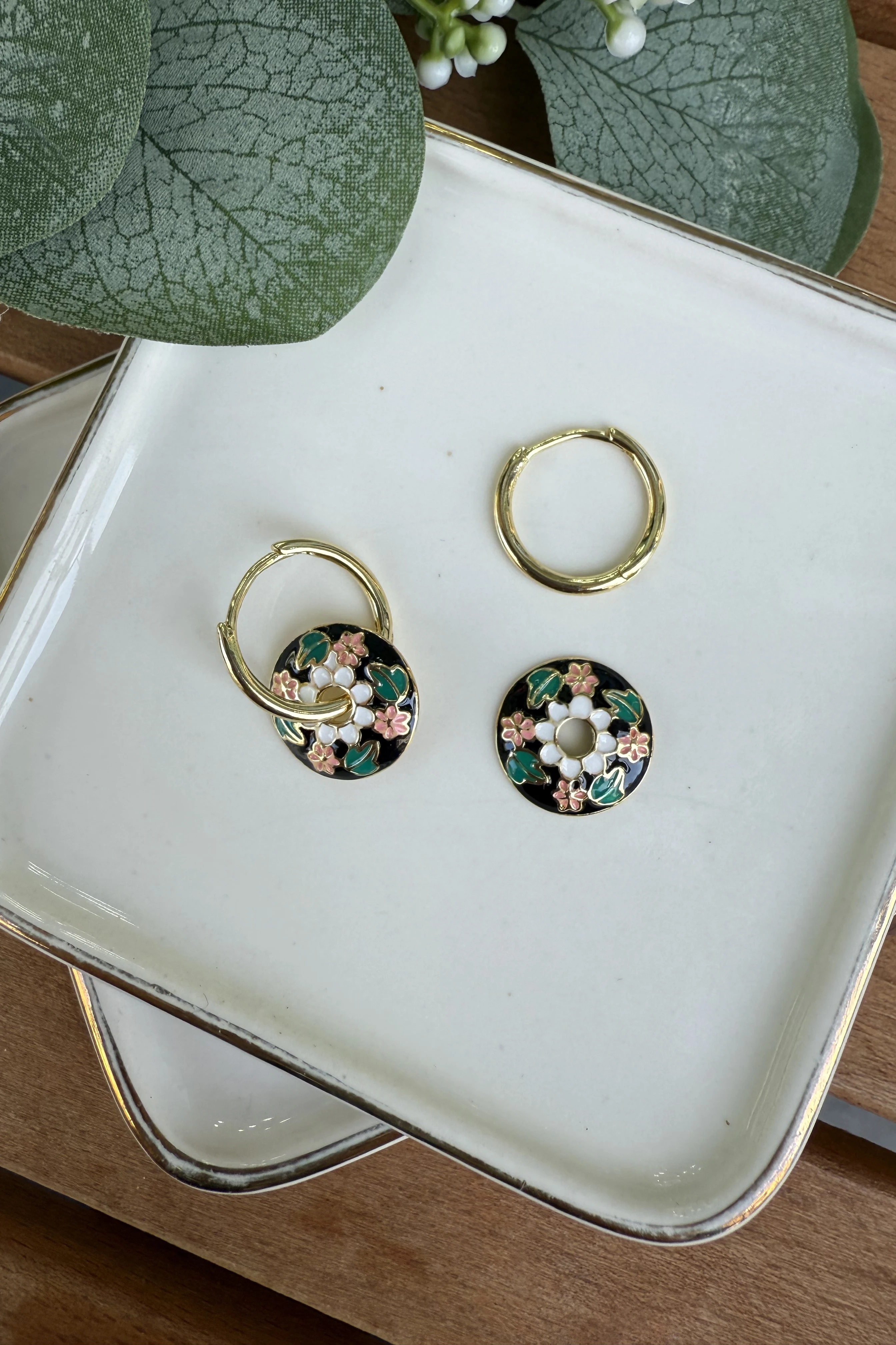 14K Altın Kaplama Isabella Siyah Mineli Küpe