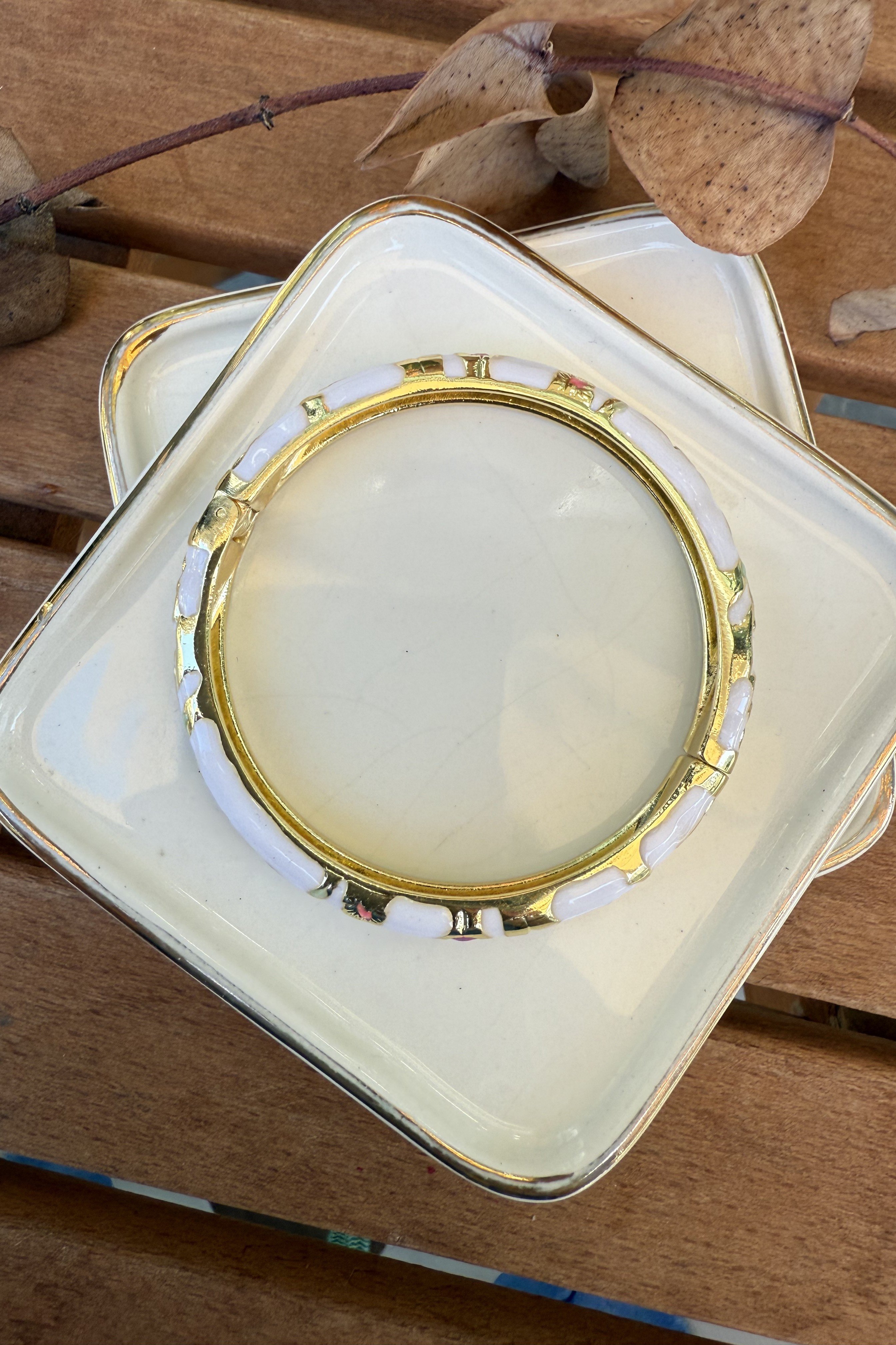 14K Altın Kaplama Orta Beyaz Lydia Mineli Bilezik 6cm