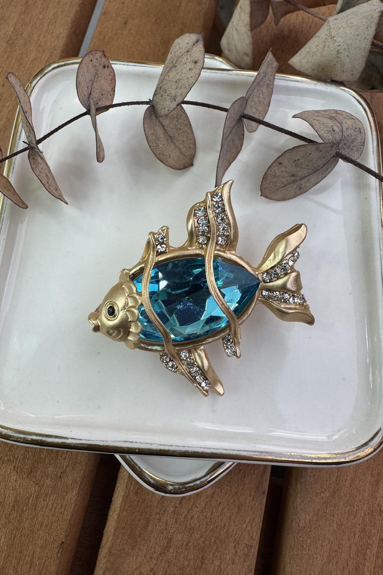 Turkuaz Swarovski Taşlı Balık Broş