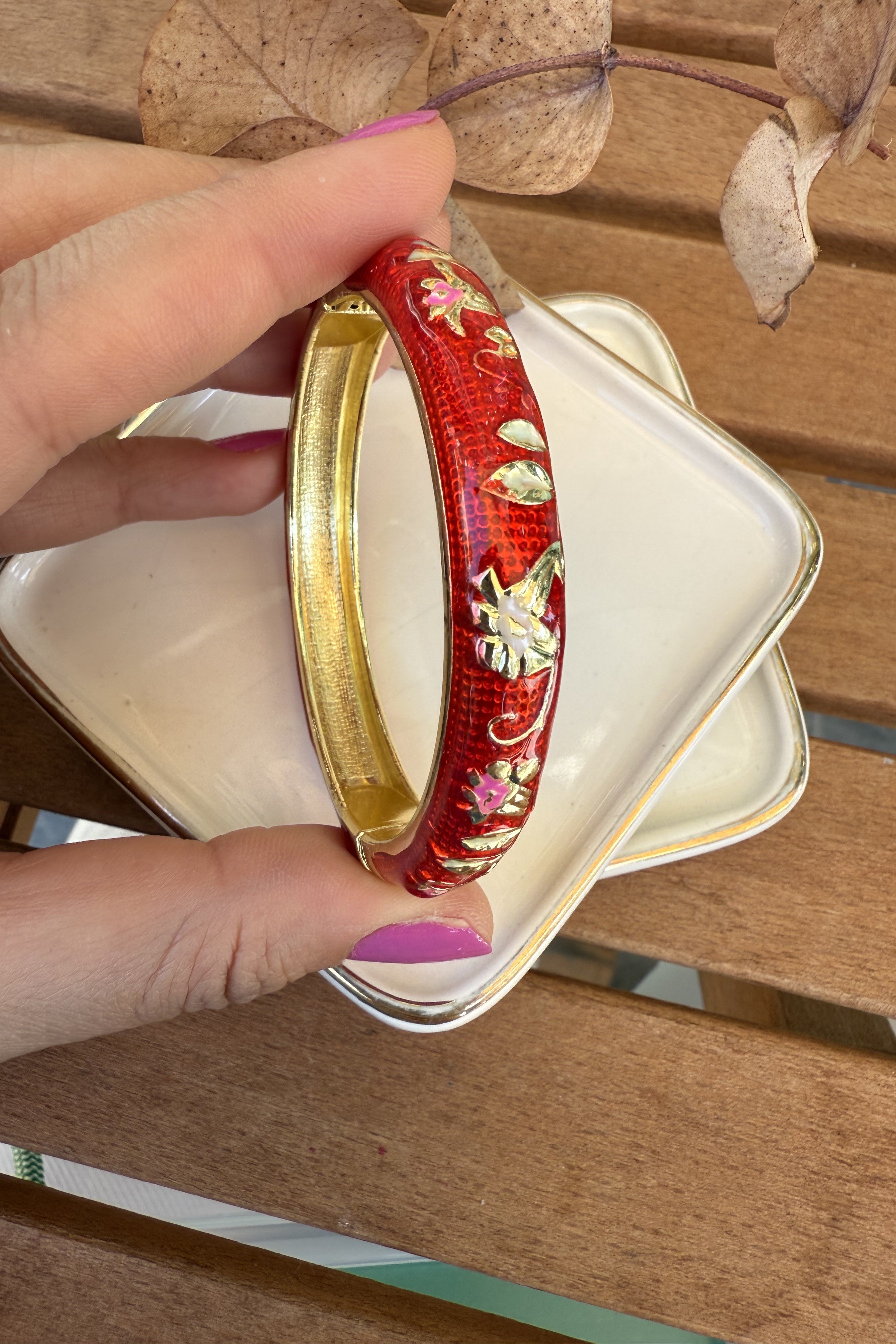 14K Altın Kaplama Orta Kırmızı Lydia Bilezik 6cm