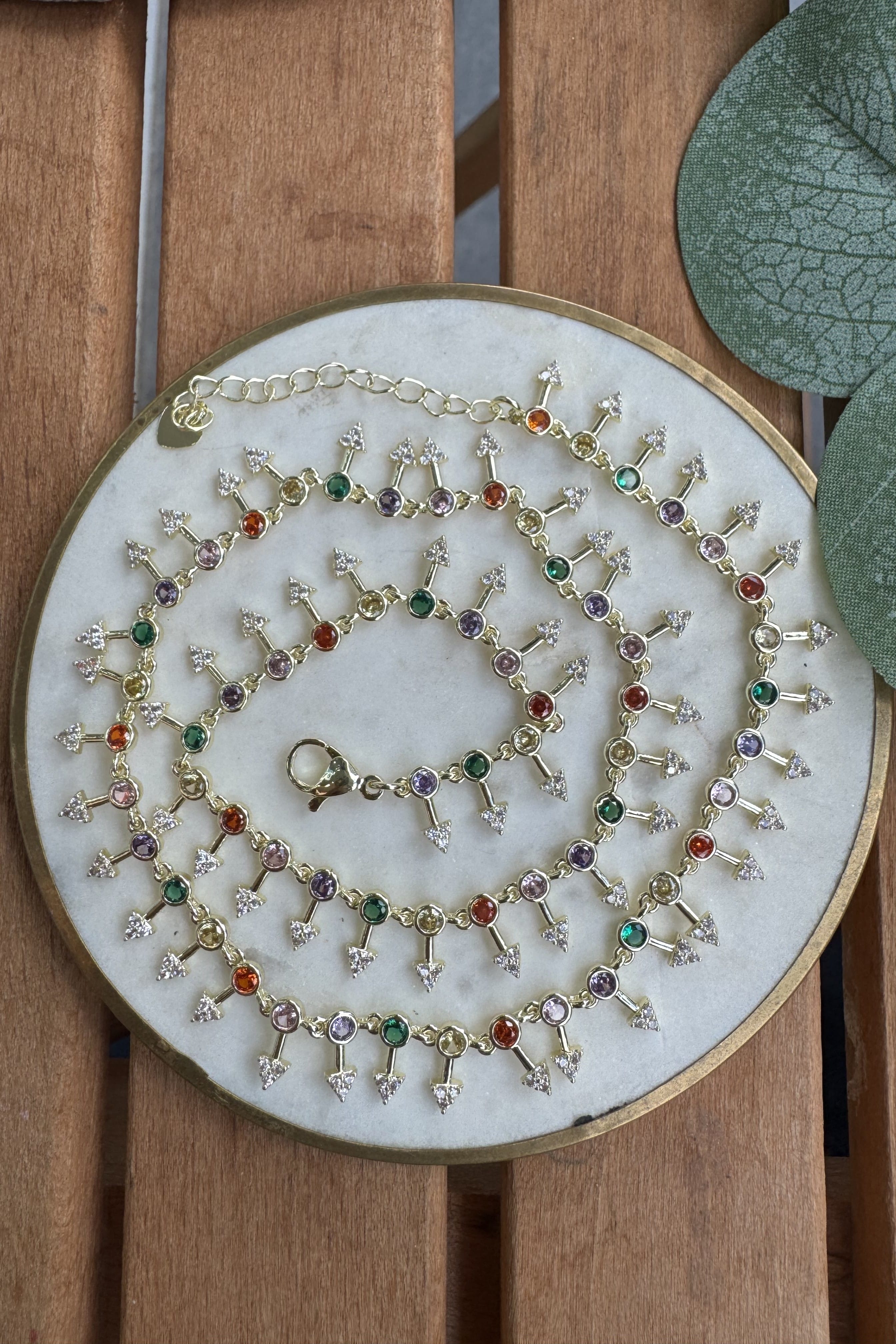 14K Altın Kaplama Minik Renkli Taşlı OK Kolye 46cm