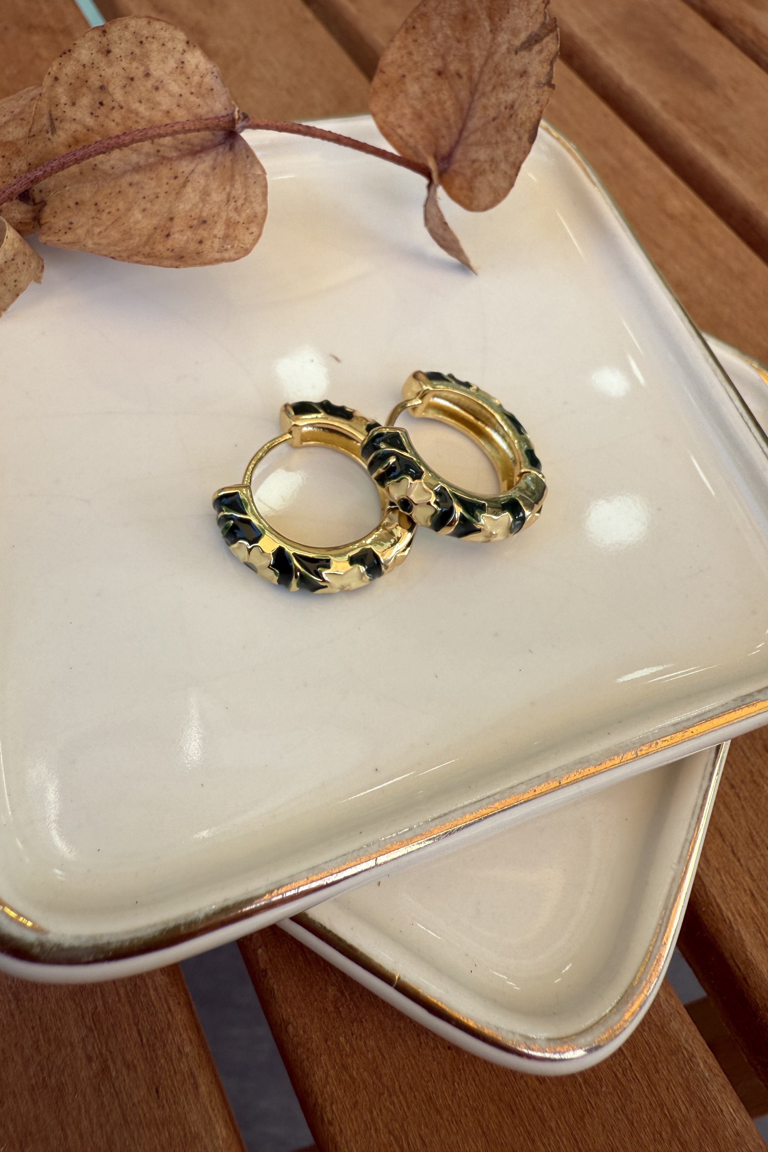 14K Altın Kaplama Koyu Yeşil Mineli Freya Küpe 2cm