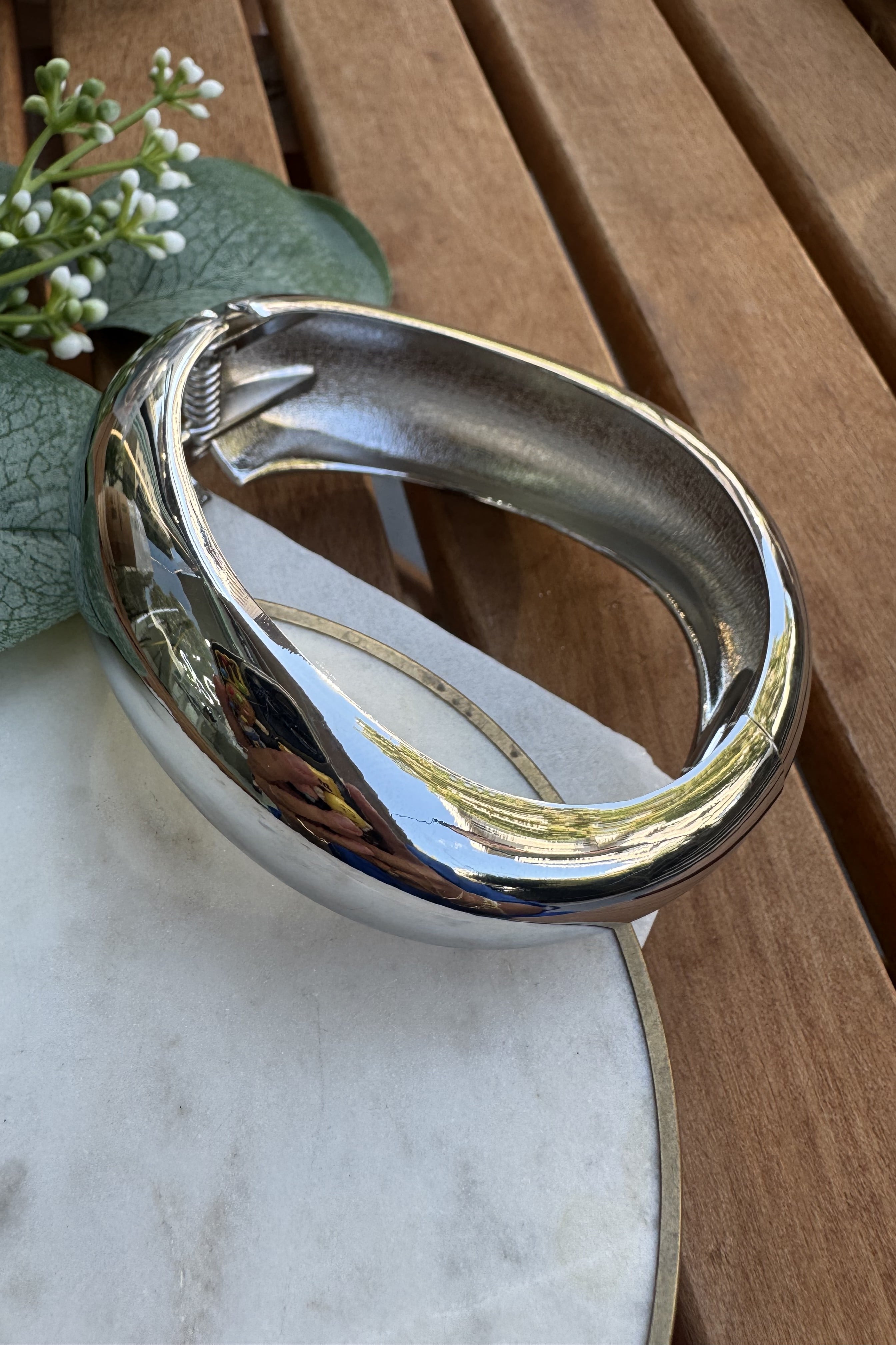 14K Altın Kaplama Eğimli Kalın Kelepçe Silver
