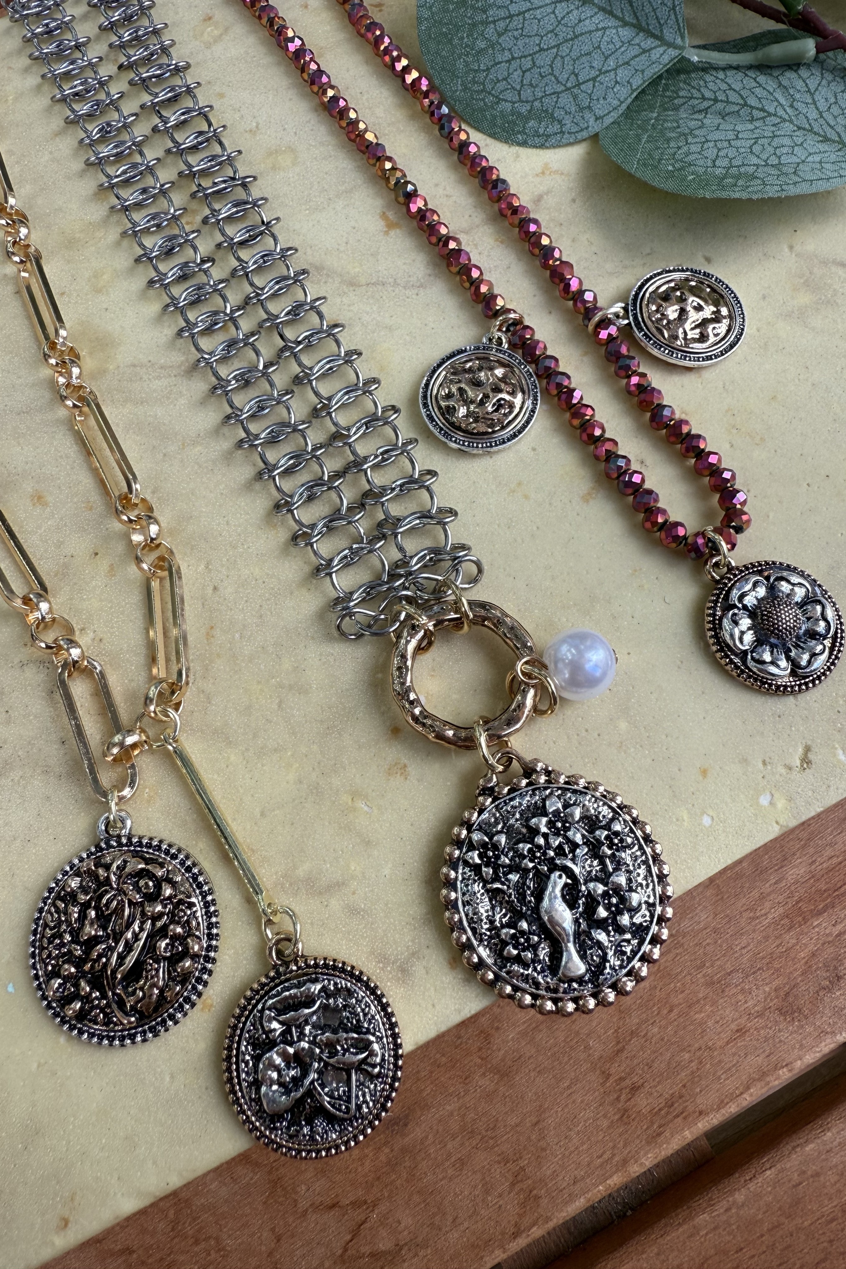 ZR Model Antik Charmlı 3'lü Kolye Seti (47+60+65cm)