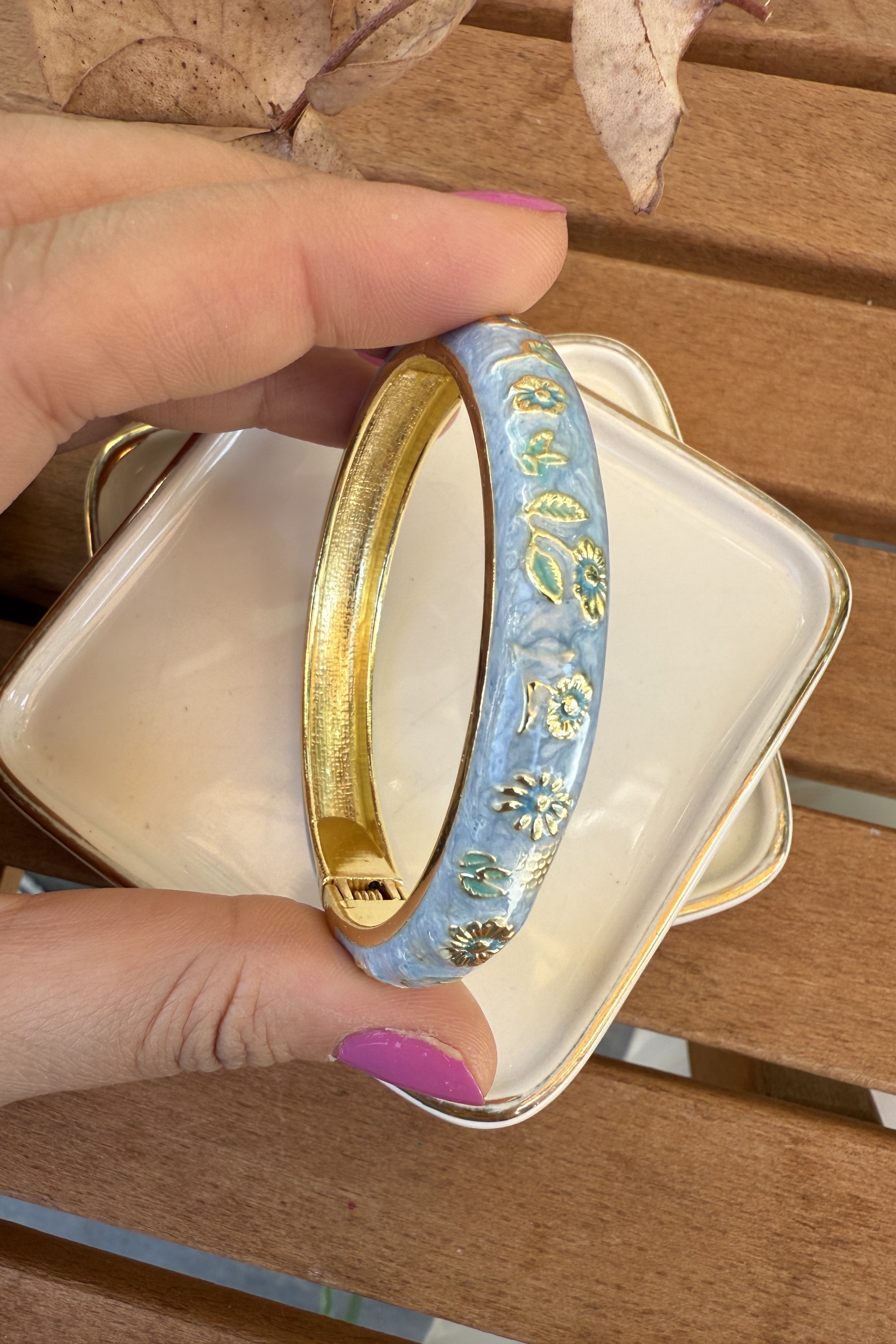 14K Altın Kaplama Orta Açık Mavi Miranda Bilezik 6cm