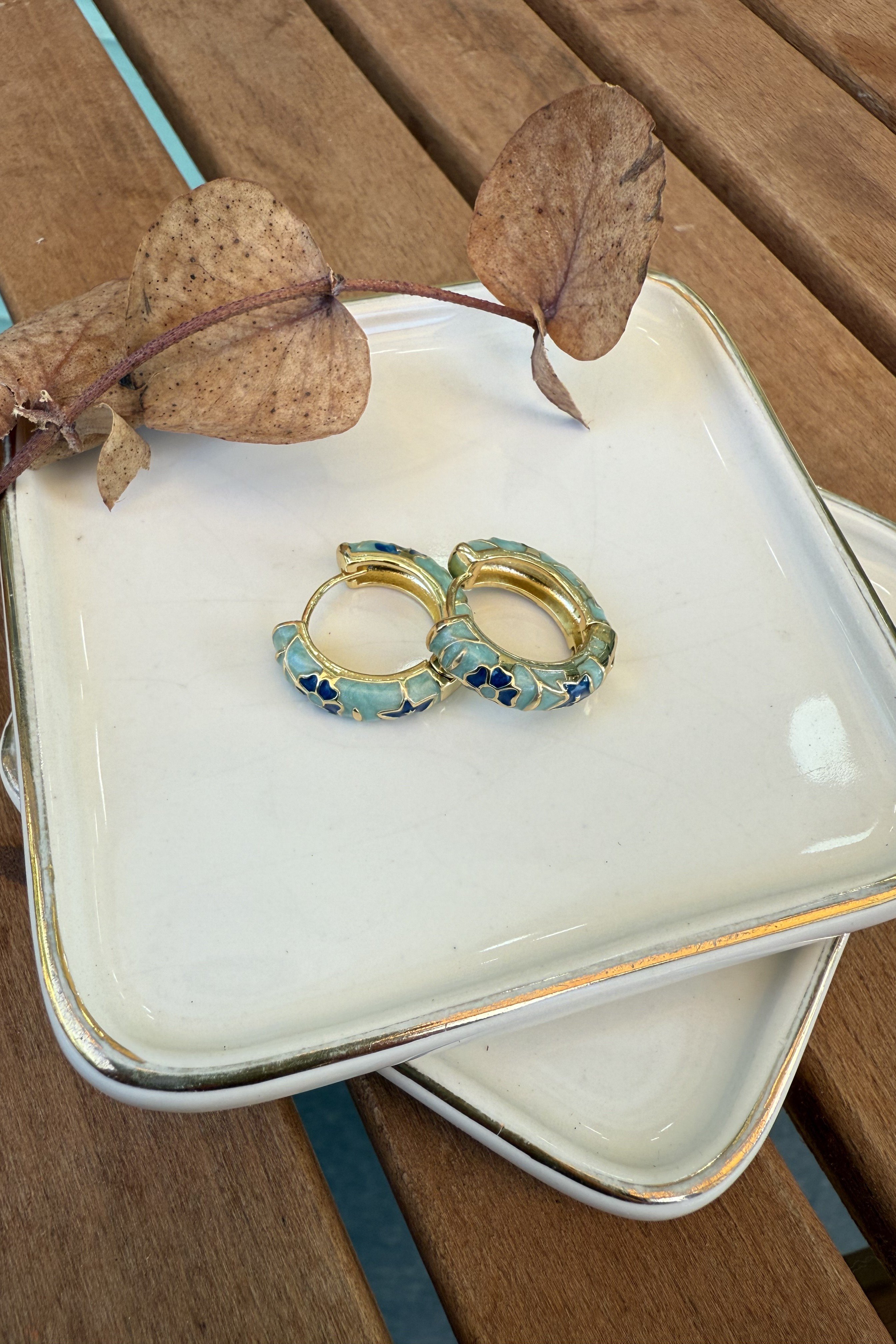 14K Altın Kaplama Mavi Mineli Freya Küpe 2cm