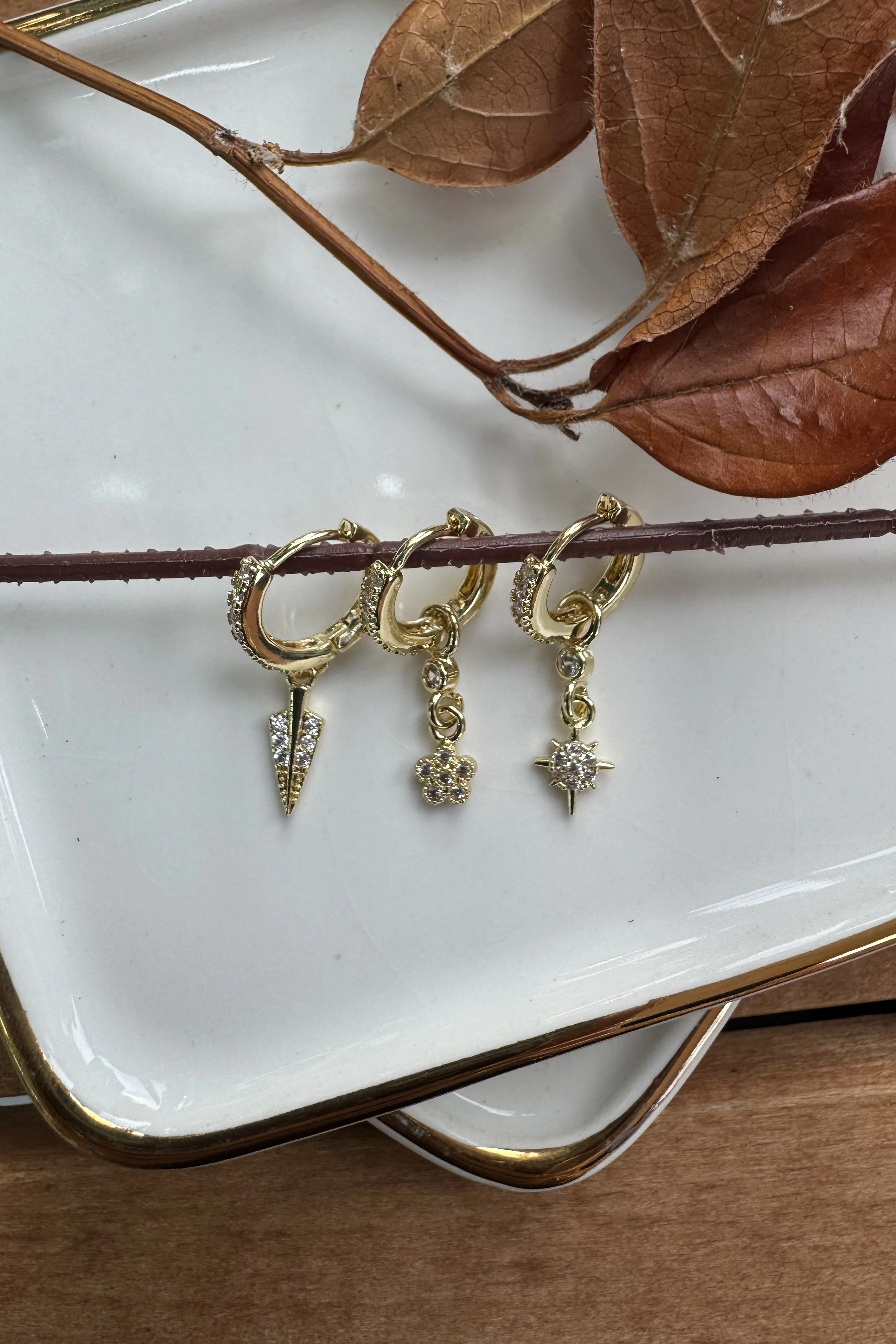 14K Altın Kaplama Minimal Figürler 3'lü Küpe Seti Gold