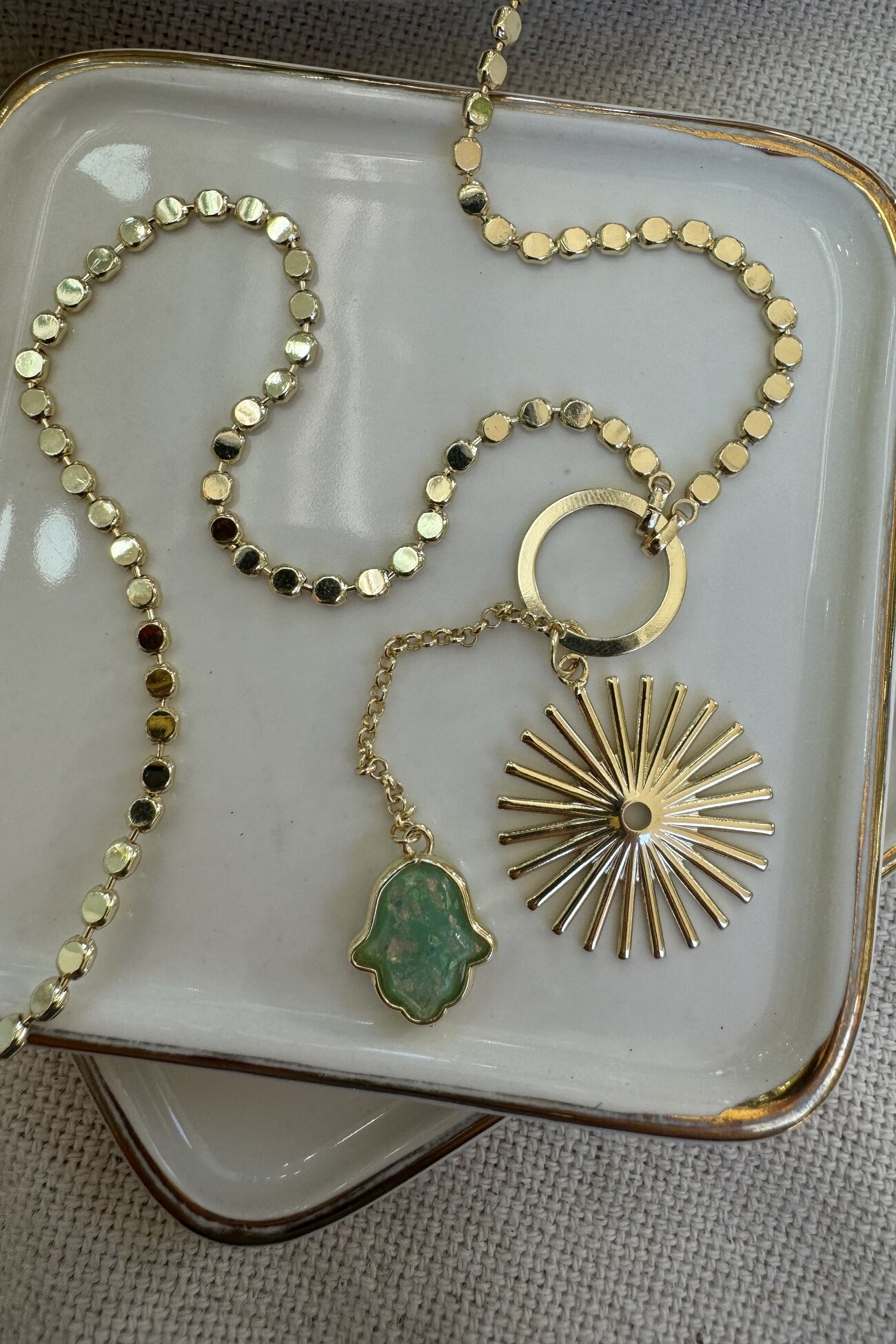 14K Altın Kaplama Ezme Zincirde Opal Fatma Ana Eli Kolye 65cm Gold