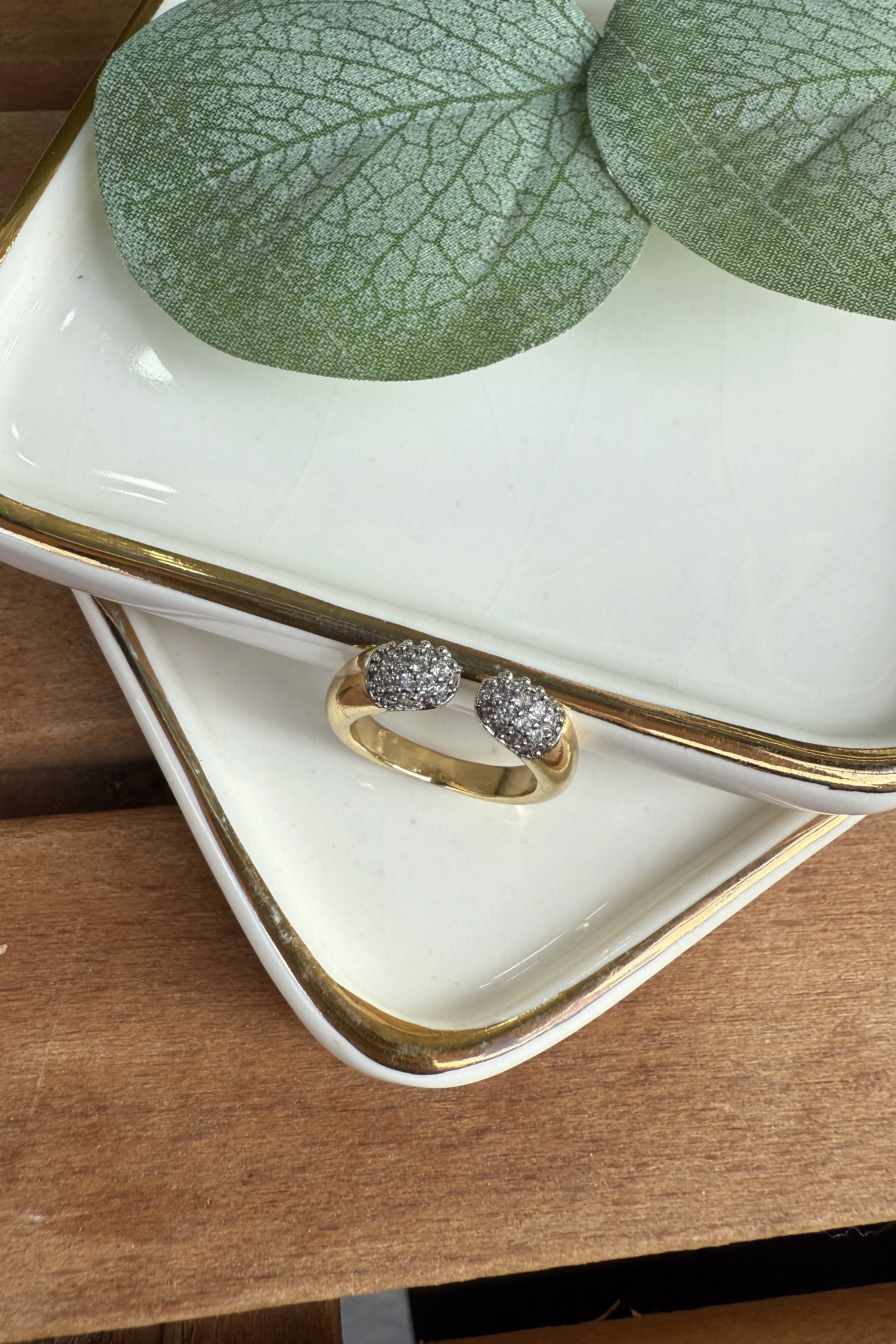 14K Altın Kaplama Uçları Taşlı Önden Açılmalı Yüzük