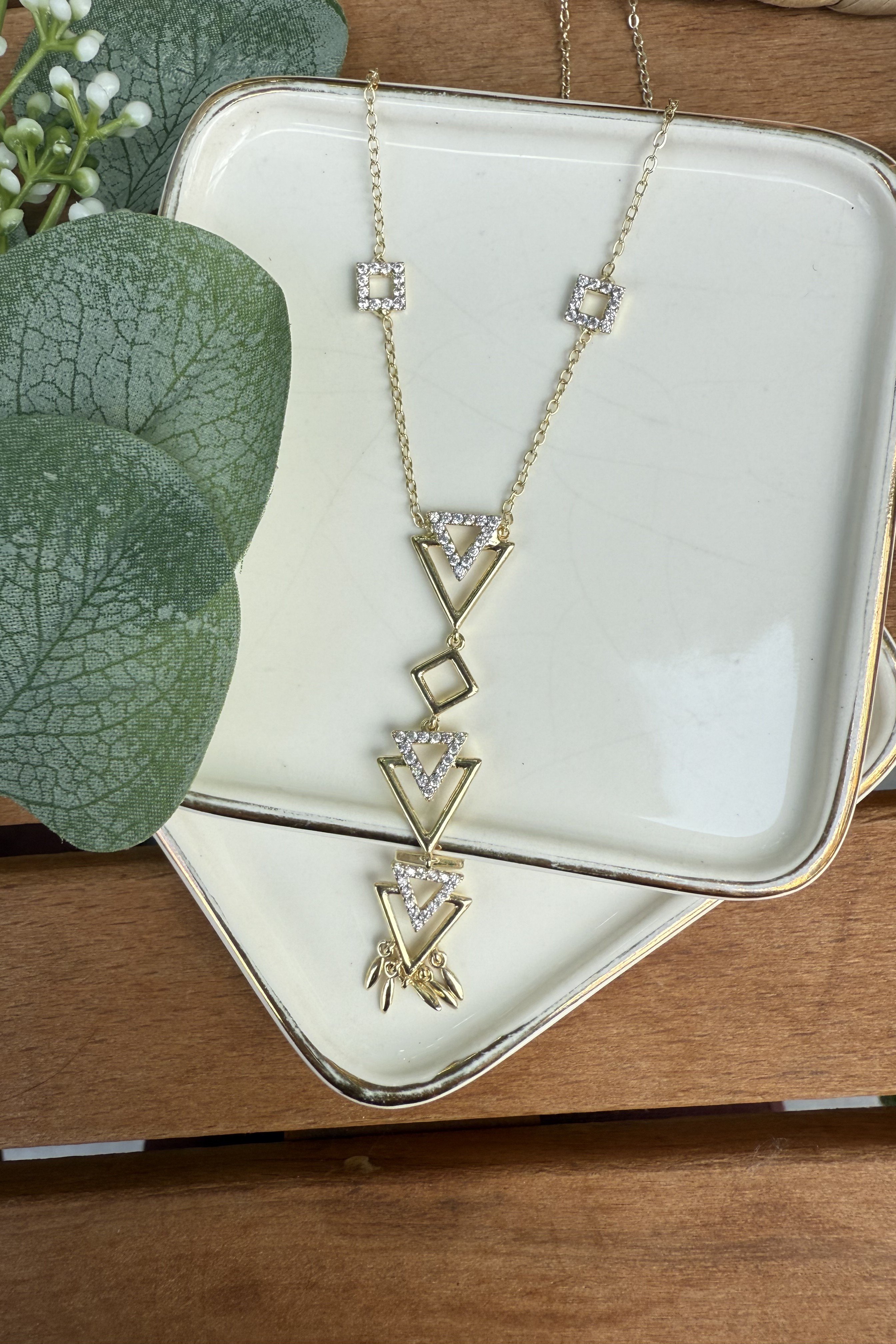 14K Altın Kaplama İç İçe Üçgen Geçişli Kolye 52cm