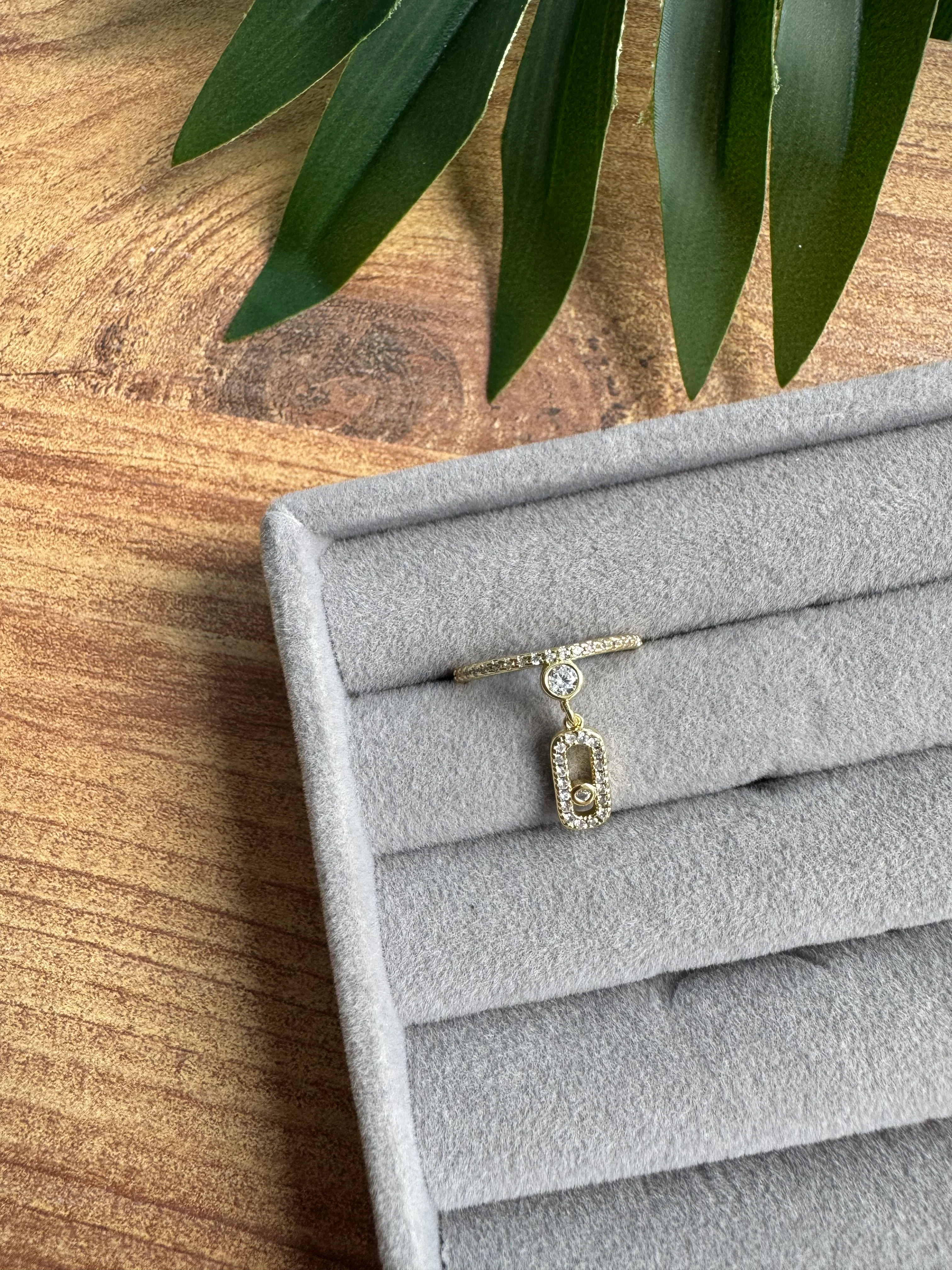 14K Altın Kaplama Sallantılı Marka Yüzük Gold