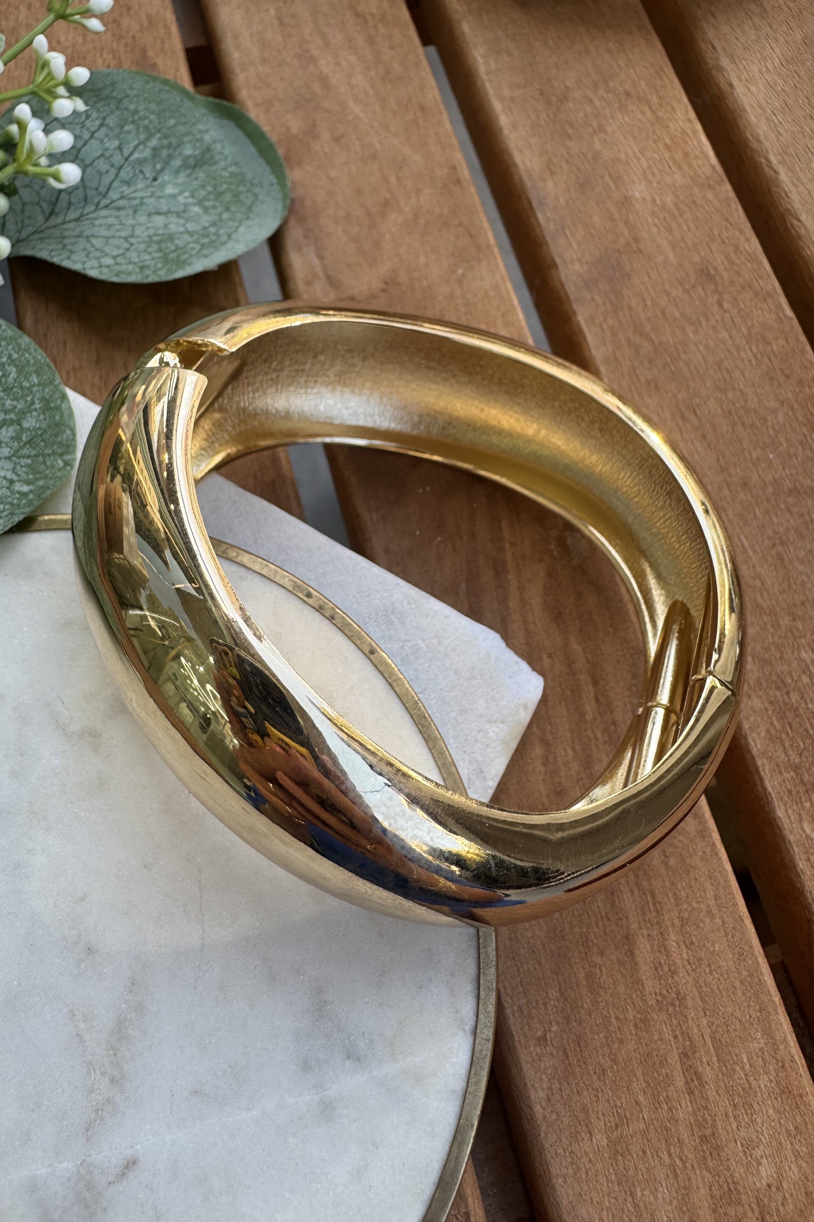 14K Altın Kaplama Eğimli Kalın Kelepçe Gold