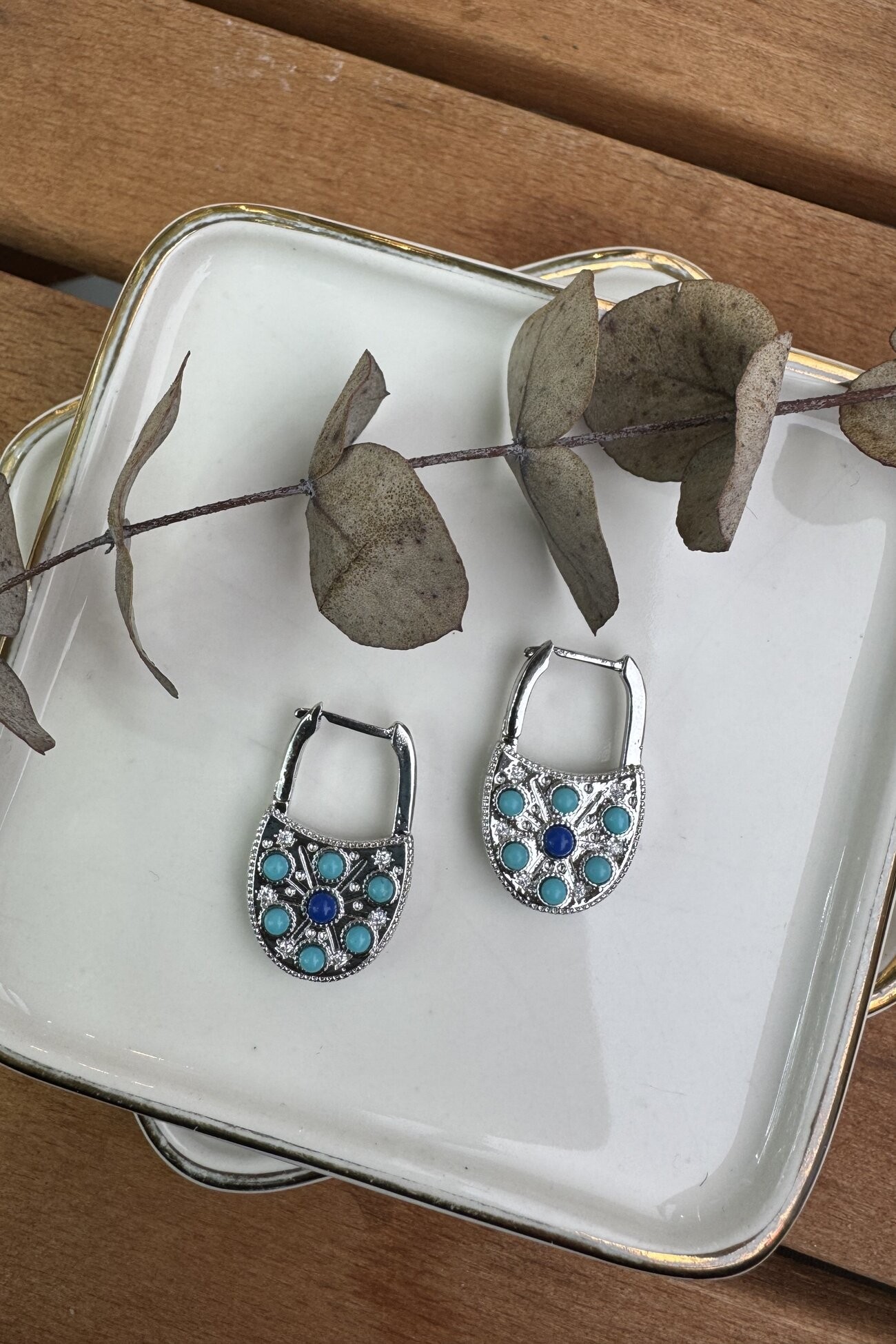 14K Altın Kaplama Mavi Taşlı Sepet Küpe Silver