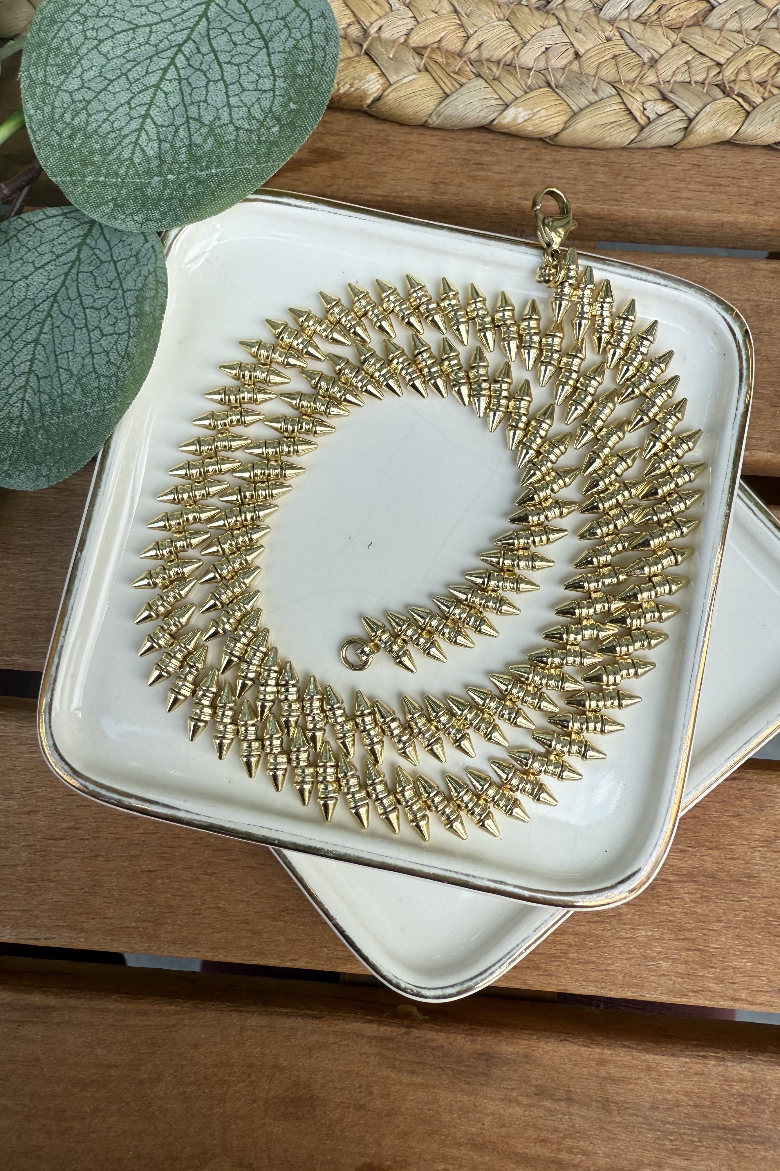 Özel Seri Çivi Geçişli Kolye 50cm