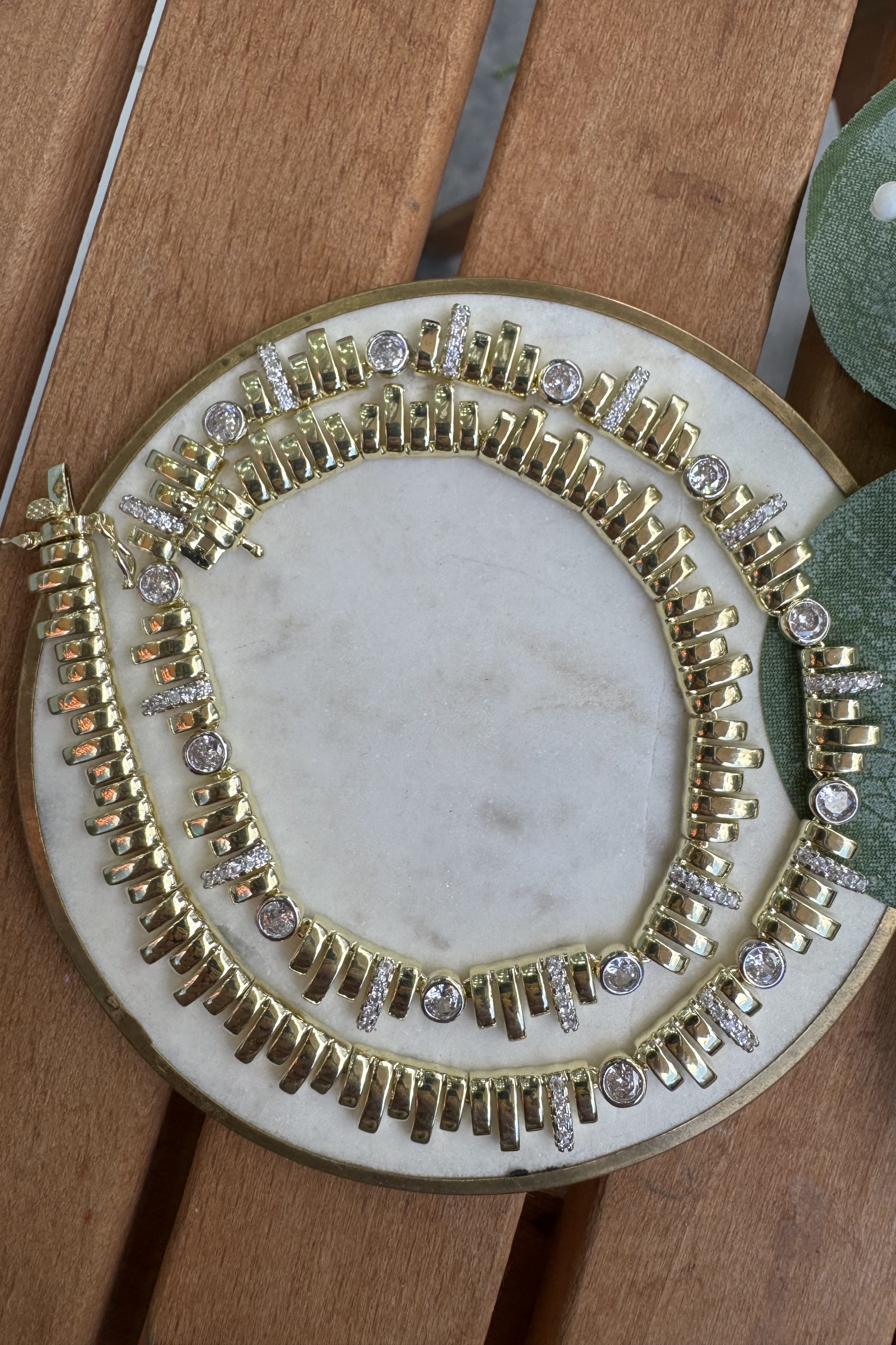 14K Altın Kaplama Taşlı Geçişli Şık Marka Kolye 44cm
