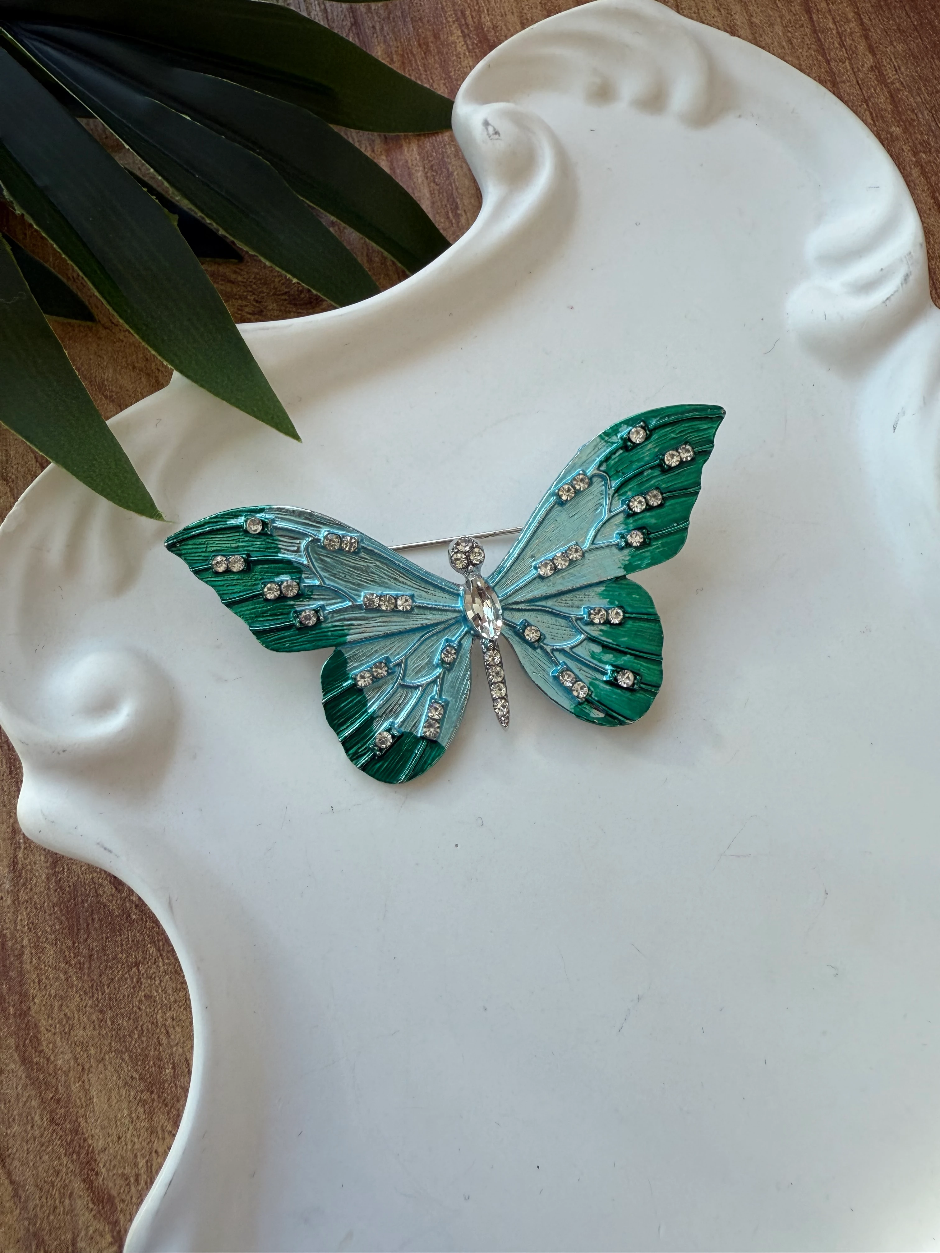 Yeşil Mineli Kelebek Broş