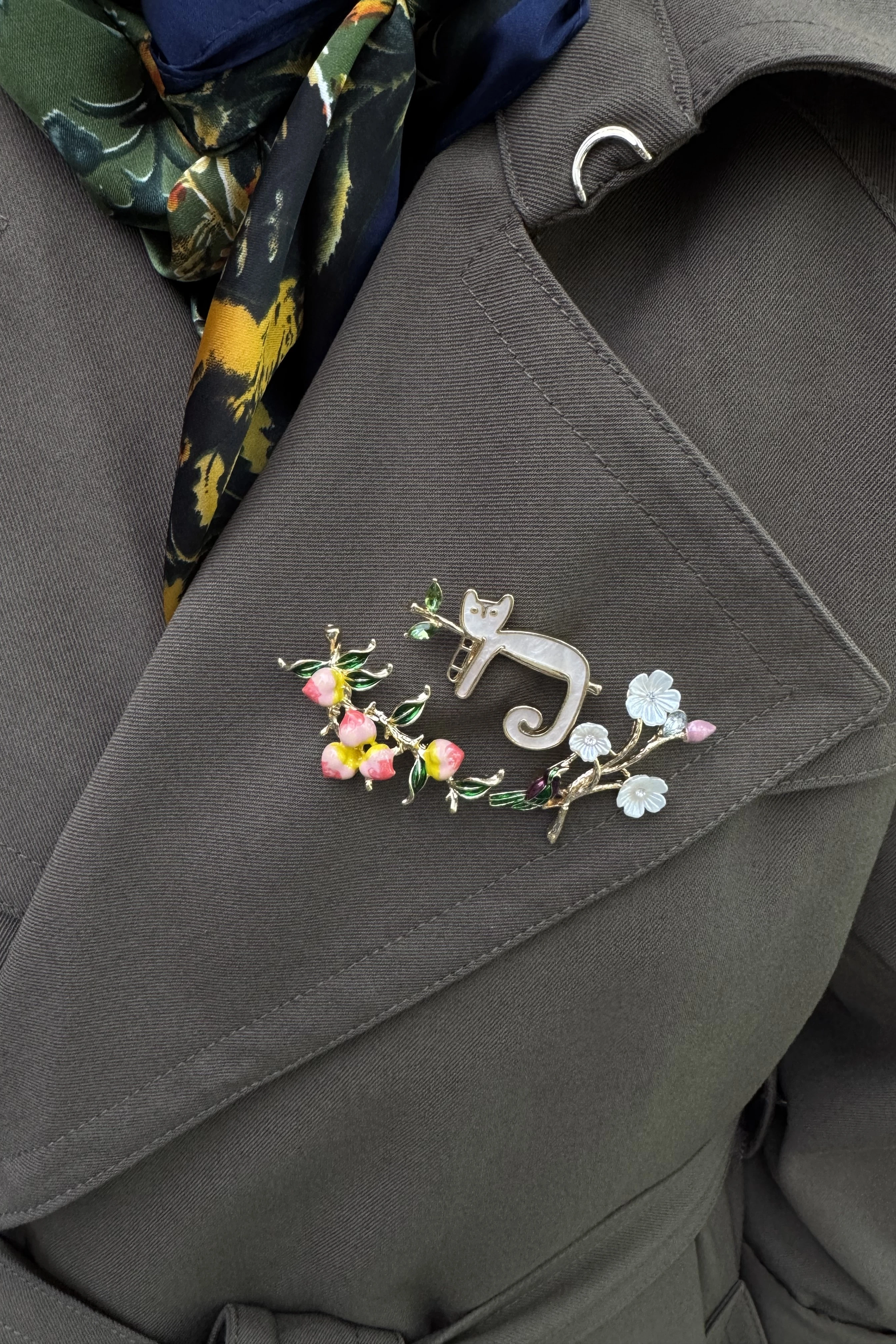 Pembe Tomurcuk Broş