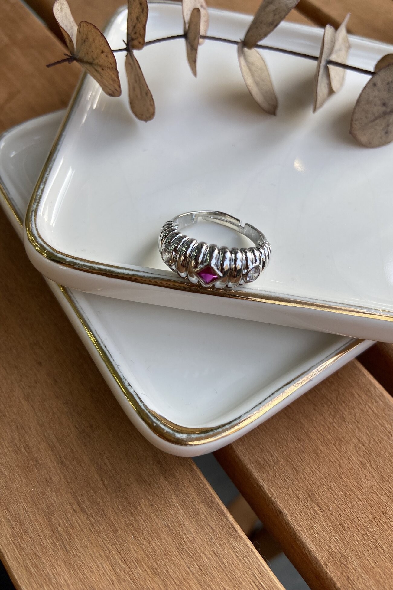 14K Altın Kaplama Bombe Üzeri Renkli Taş Yüzük Silver
