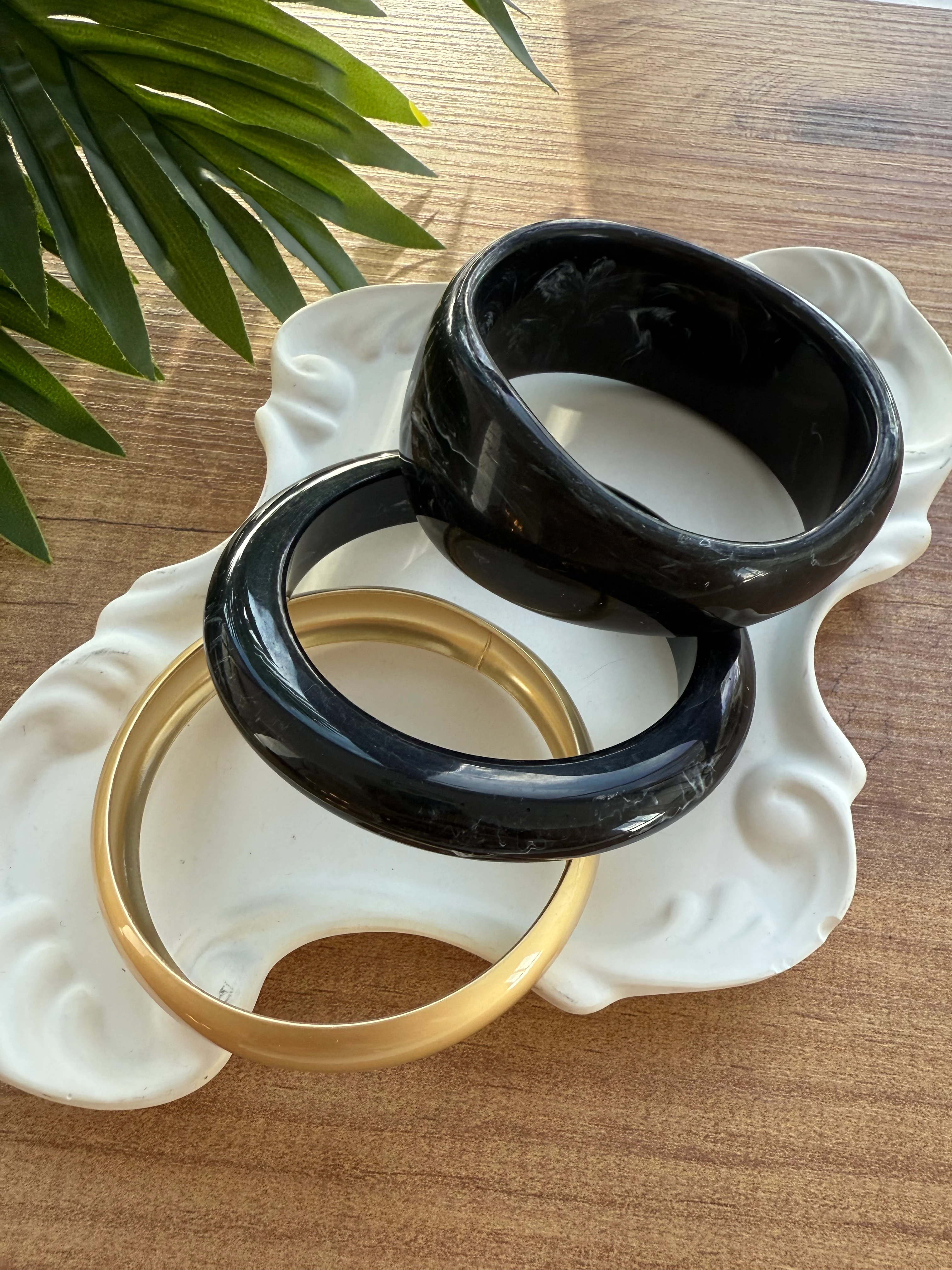 Siyah Akrilik Yuvarlak Form 3'lü Bilezik Seti 6.8cm