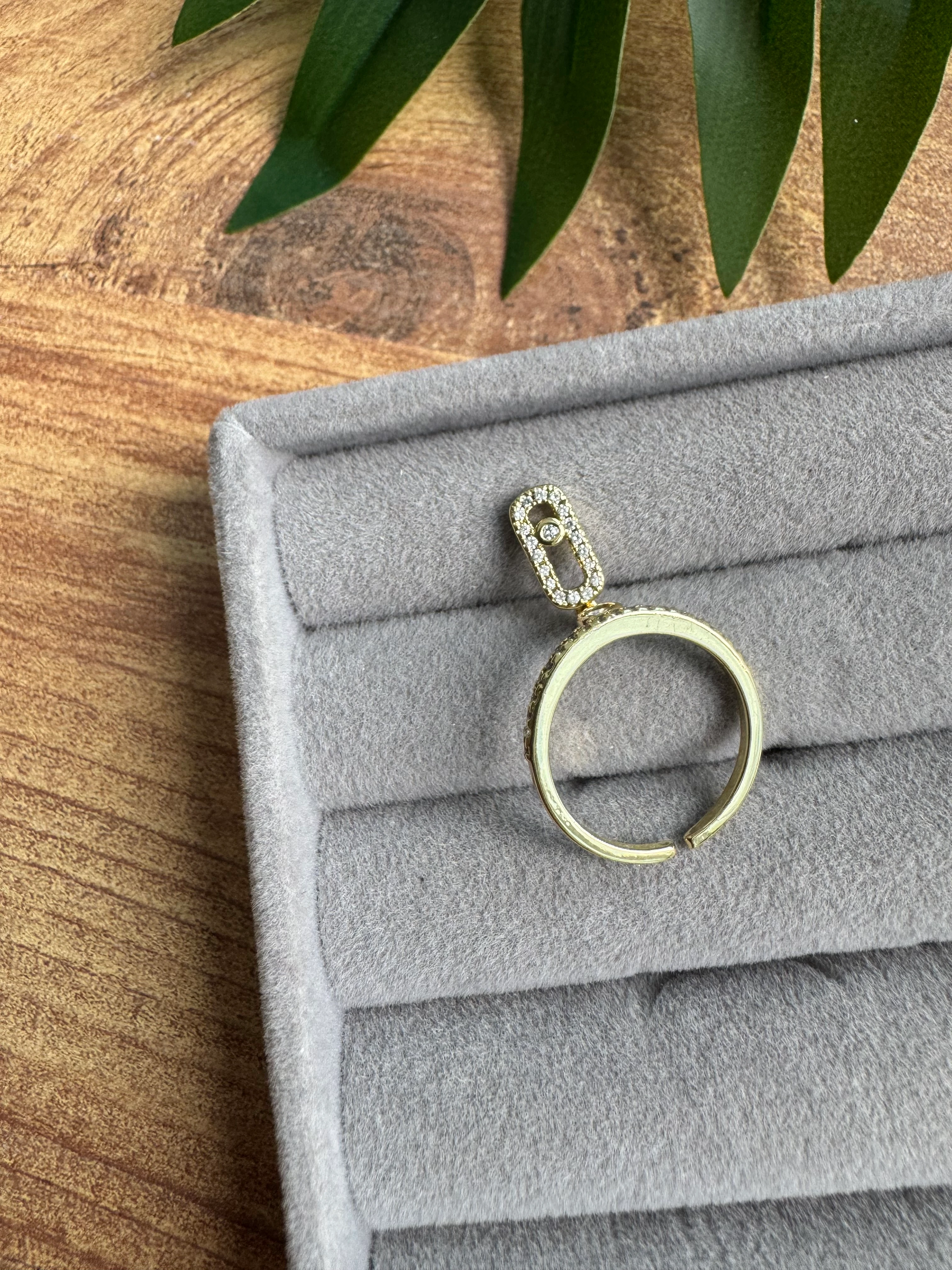 14K Altın Kaplama Sallantılı Marka Yüzük Gold