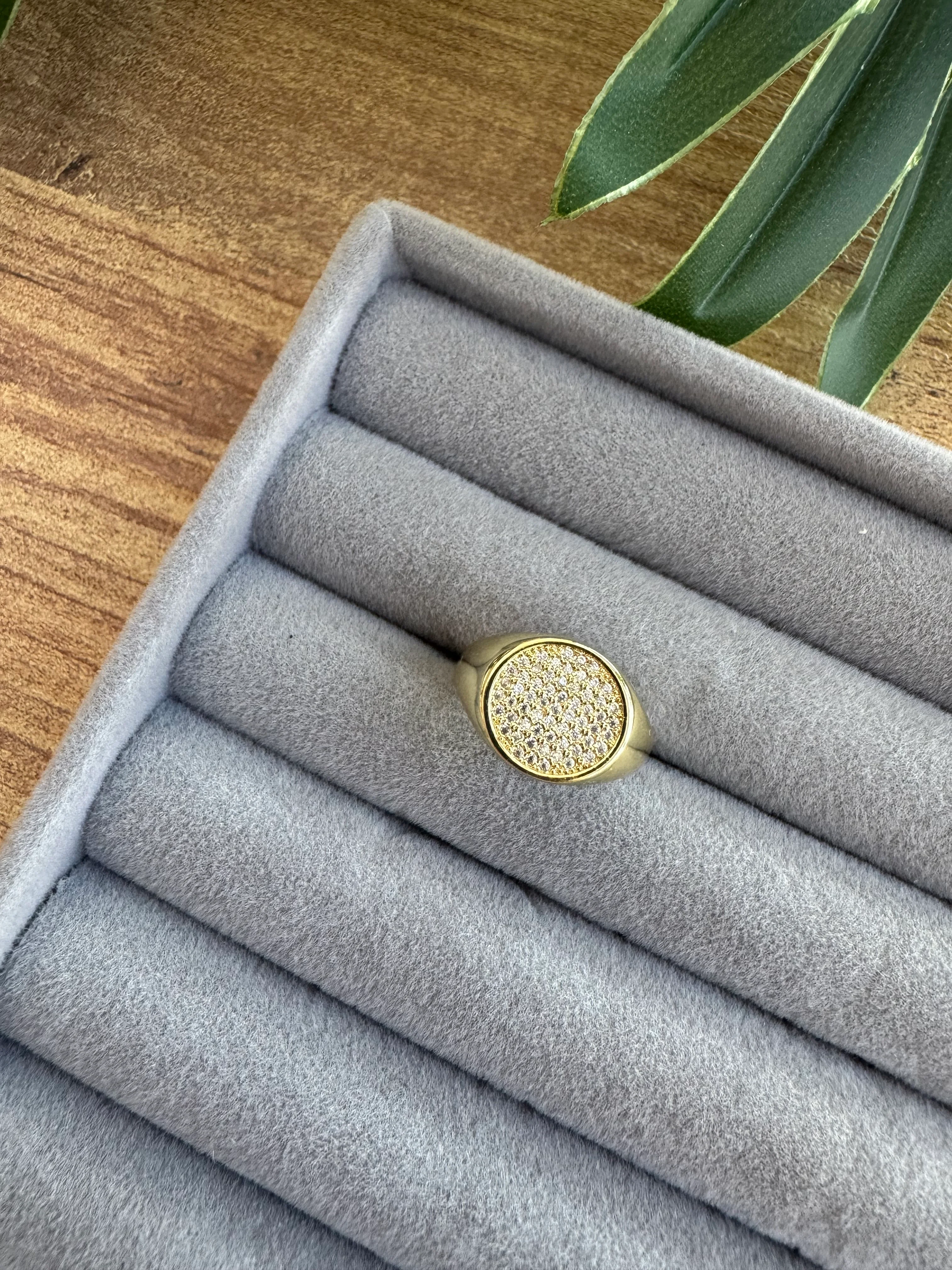 14K Altın Kaplama Round Üstü Taşlı Plaka Serçe Parmak Yüzüğü Gold