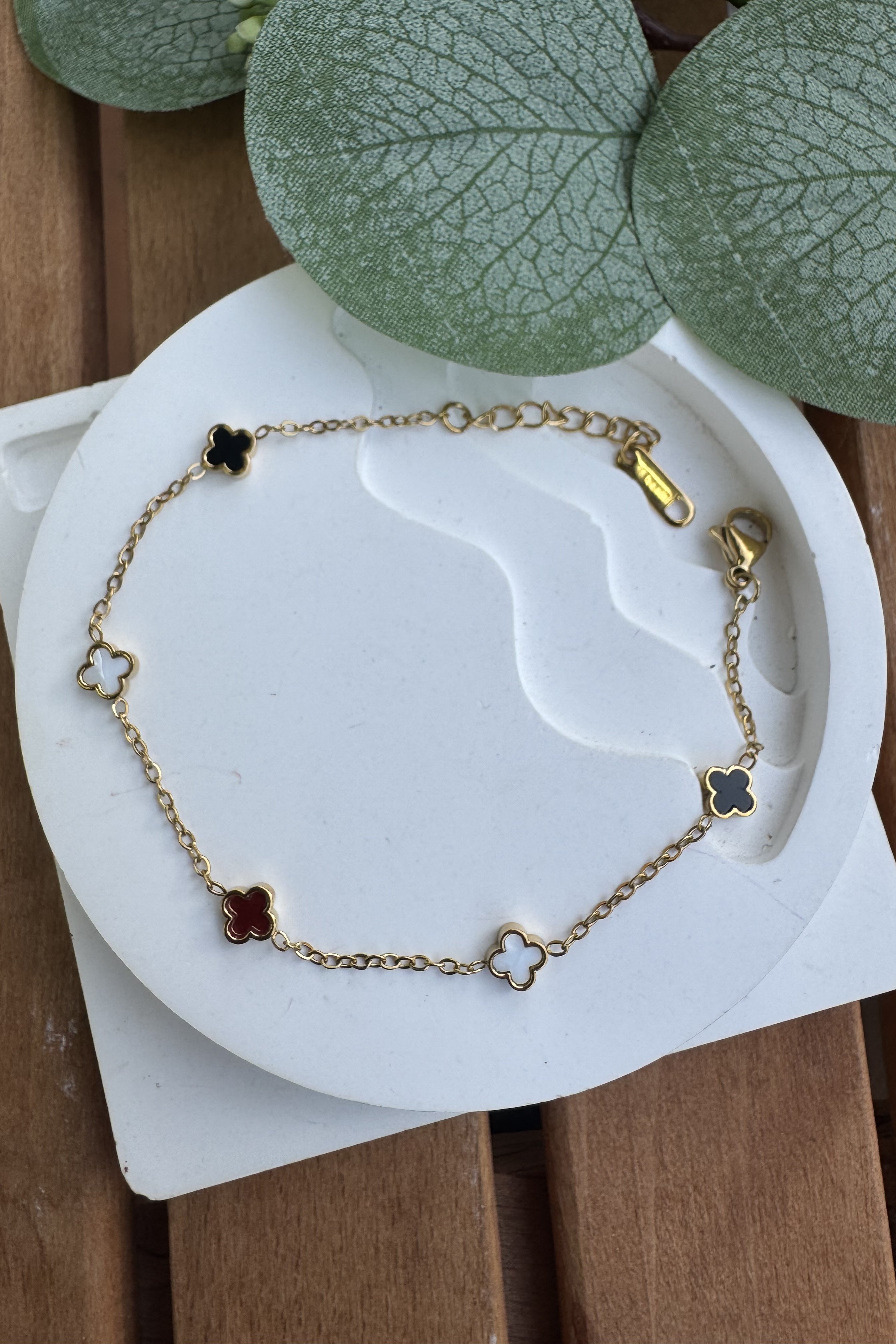 Çelik Beyaz, Bordo, Siyah Mini Yonca Bileklik 17+3cm